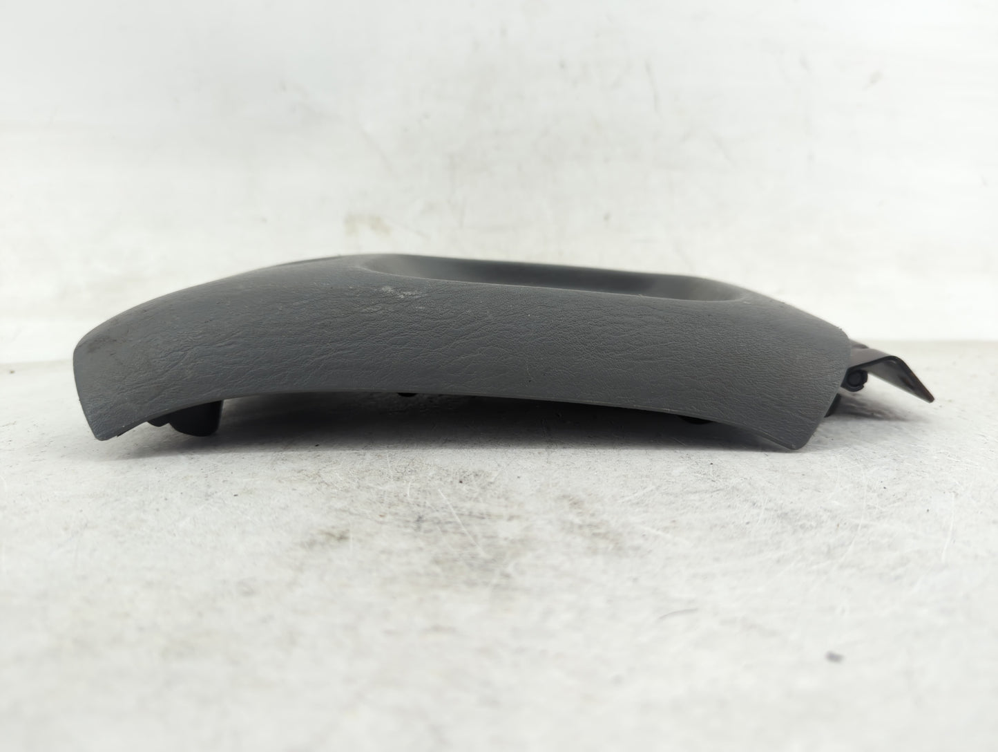 0 Dodge Grand Caravan Center Console Armrest Cover Lid Fits Fits 204 2005 2006 OEM Used Auto Parts - Oemusedautoparts1.com