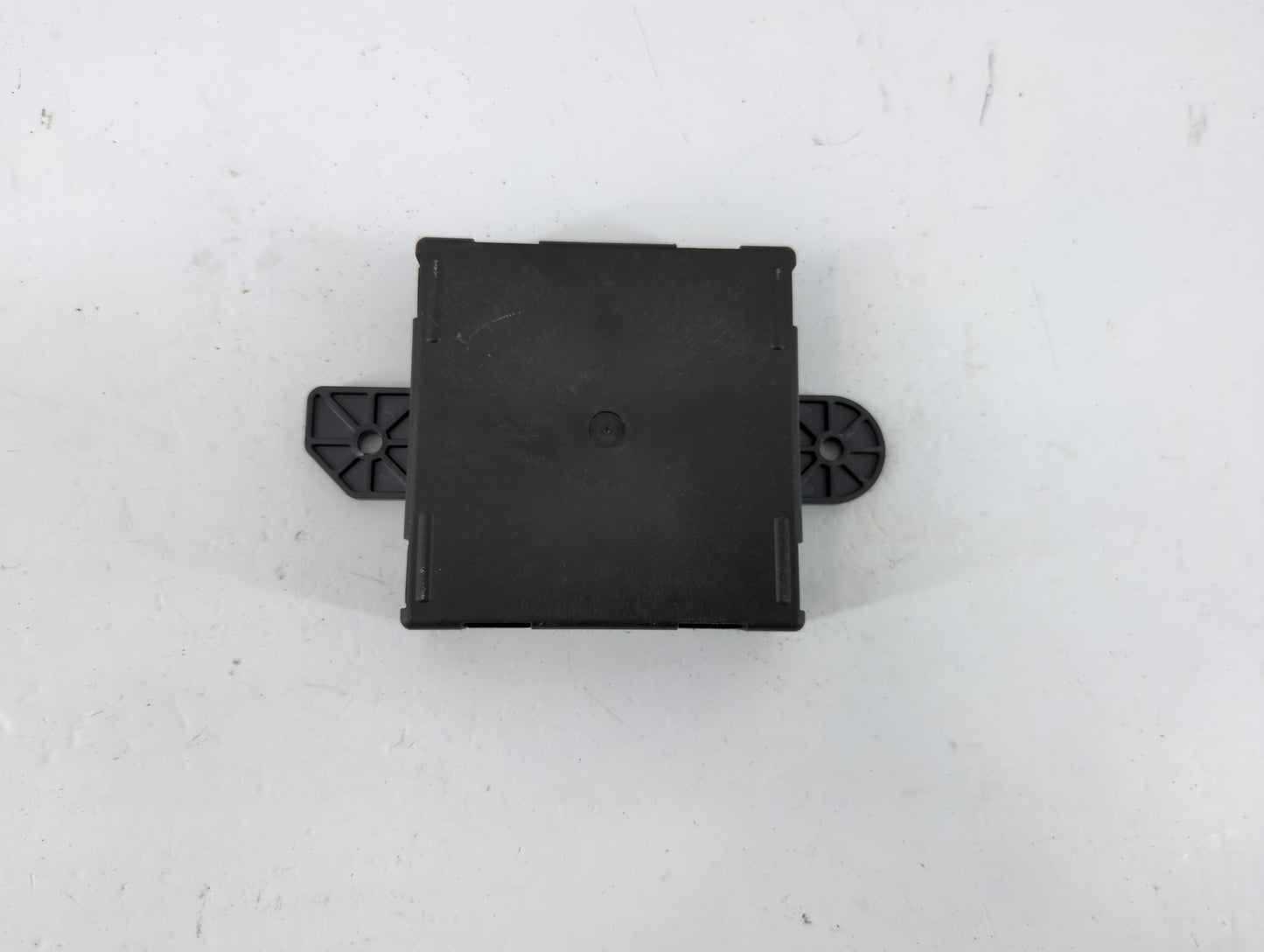2011-2017 Dodge Grand Caravan Door Control Module - Oemusedautoparts1.com
