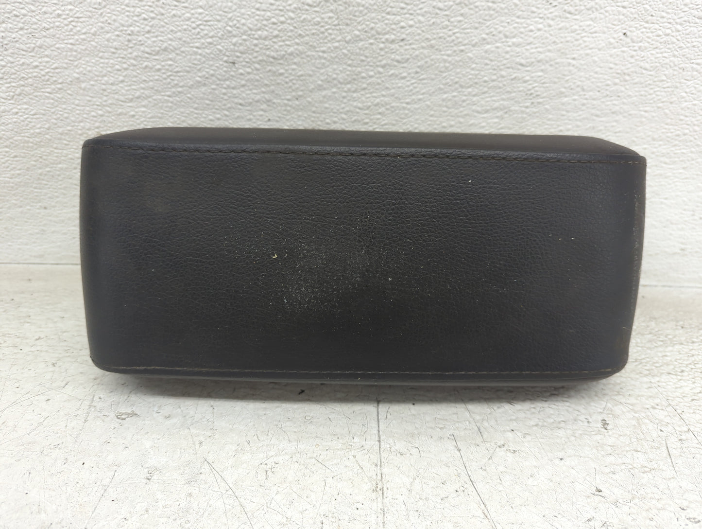 2009-2011 Dodge Journey Center Console Armrest Cover Lid Fits Fits 2009 2010 2011 OEM Used Auto Parts - Oemusedautoparts1.co