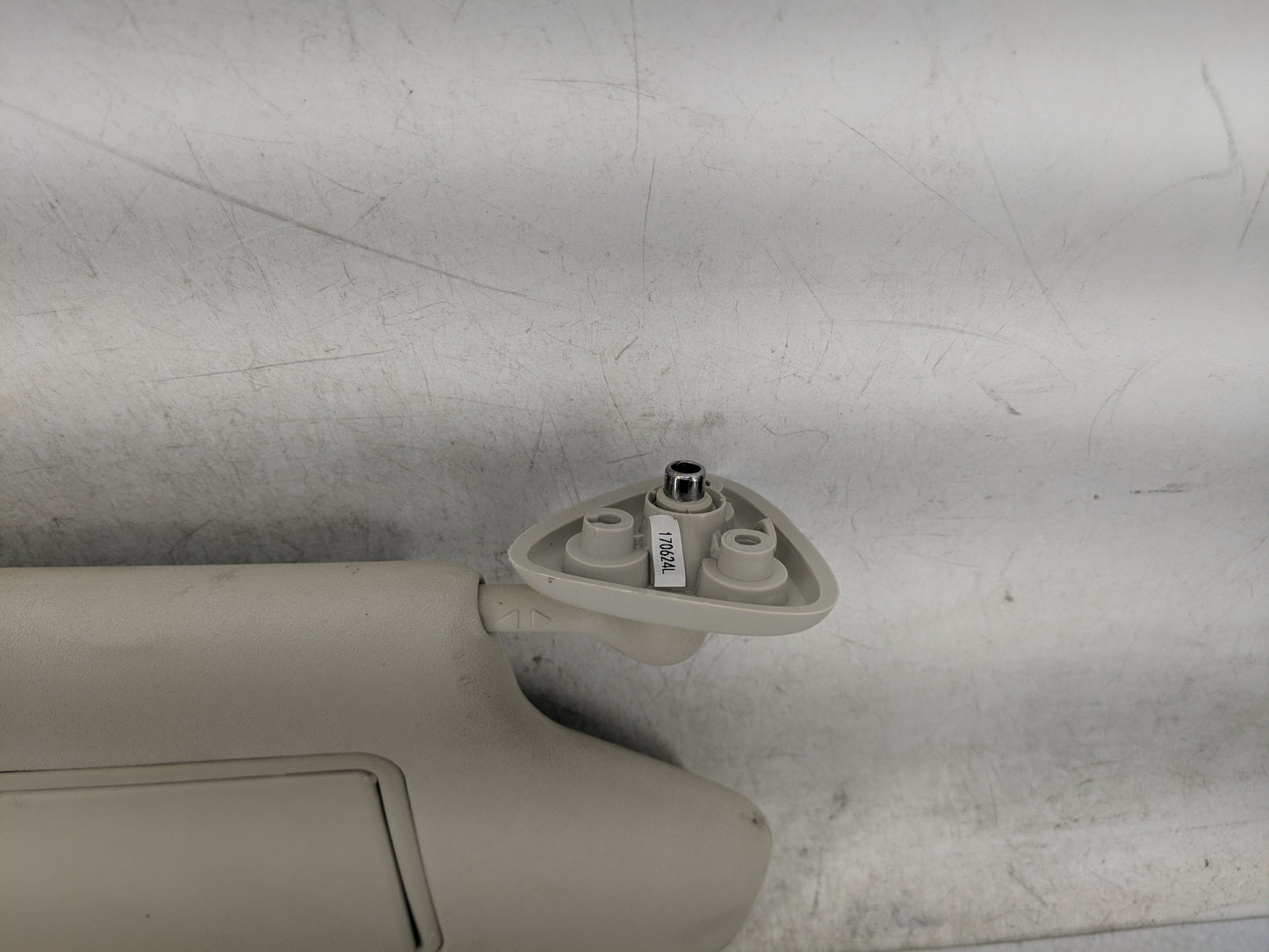 2011-2020 Dodge Journey Sun Visor Shade Replacement Passenger Right Mirror Fits OEM Used Auto Parts - Oemusedautoparts1.com