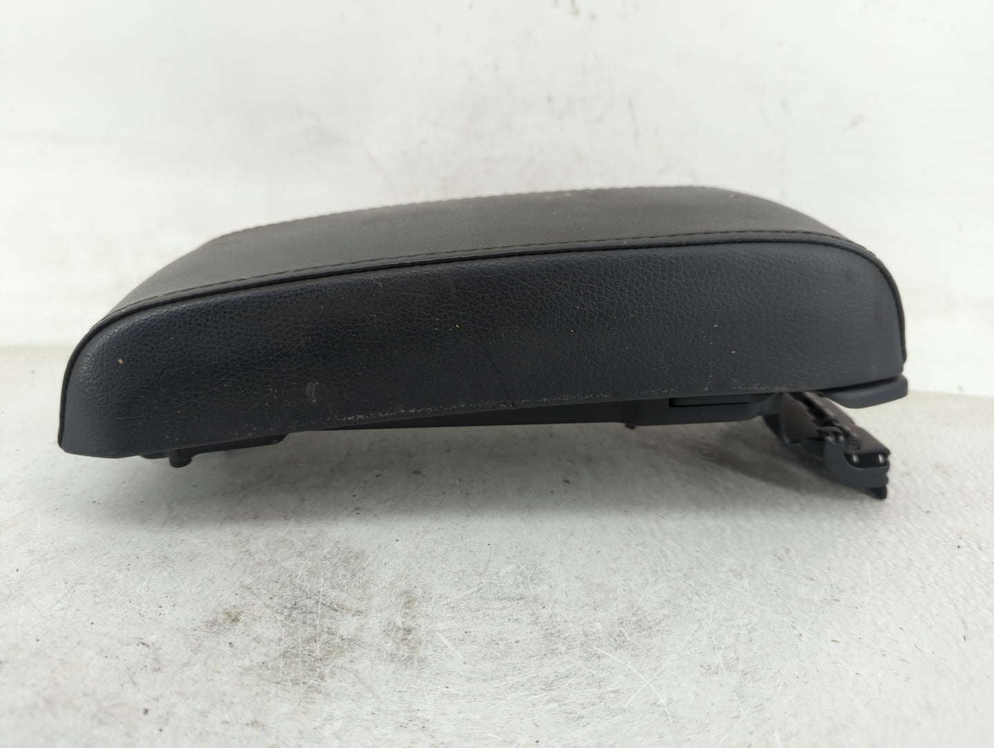 2010 Dodge Journey Center Console Armrest Cover Lid Fits OEM Used Auto Parts - Oemusedautoparts1.com