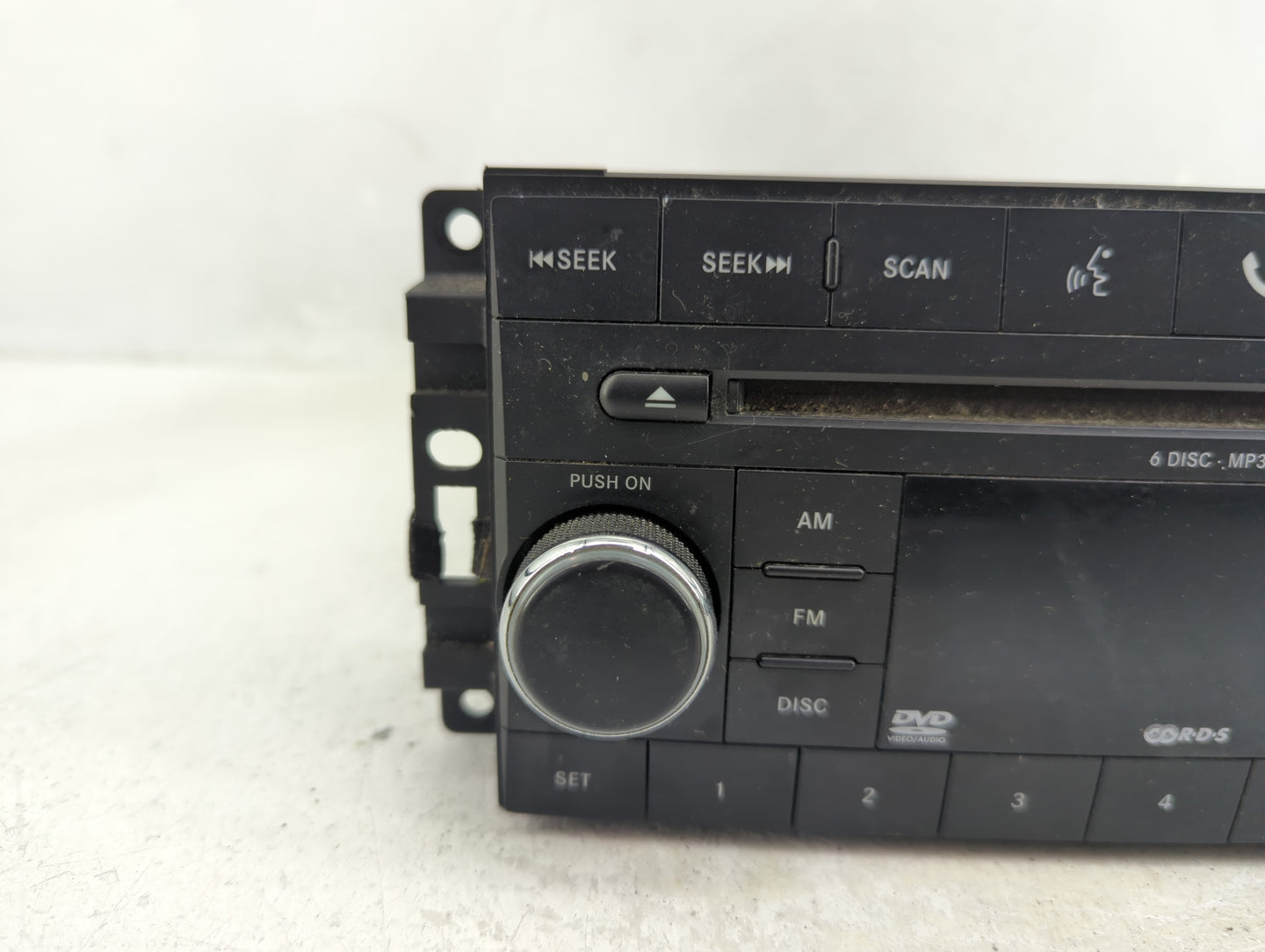 2009-2010 Dodge Journey Radio AM FM Cd Player Receiver Replacement Fits Fits 2008 2009 2010 OEM Used Auto Parts - Oemusedaut