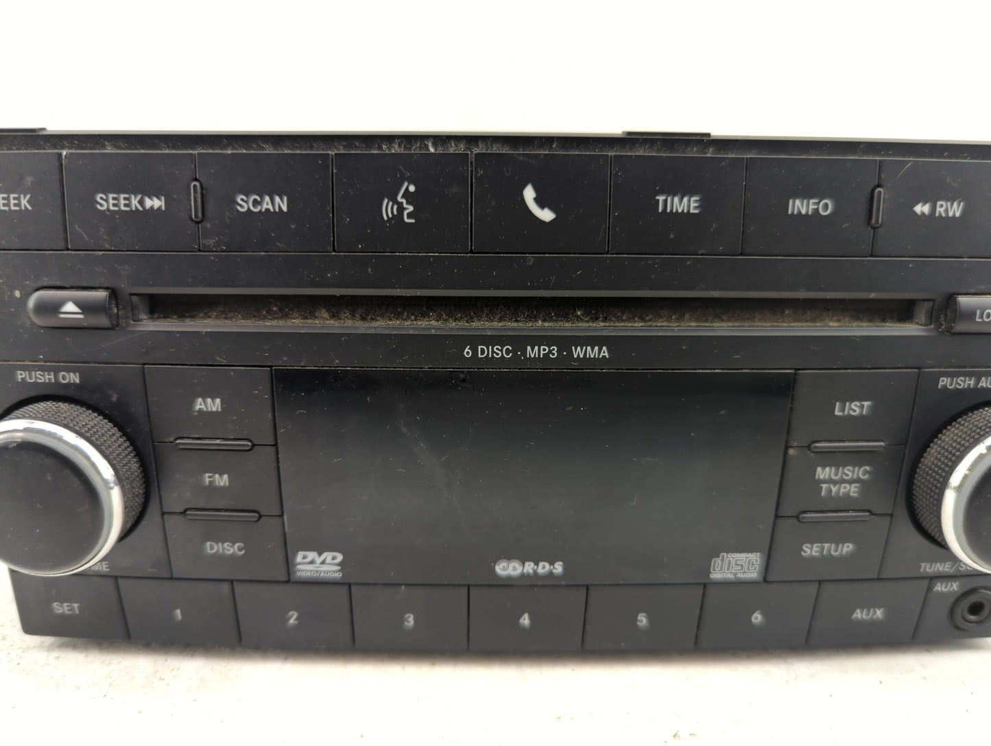 2009-2010 Dodge Journey Radio AM FM Cd Player Receiver Replacement Fits Fits 2008 2009 2010 OEM Used Auto Parts - Oemusedaut