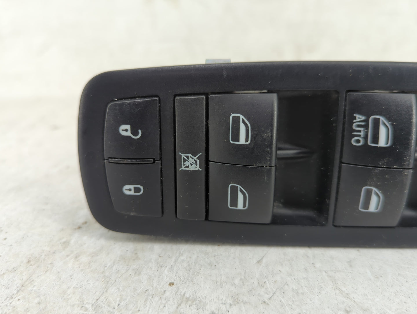 2009-2010 Dodge Journey Master Power Window Switch Replacement Driver Side Left Fits Fits 2009 2010 OEM Used Auto Parts - Oe