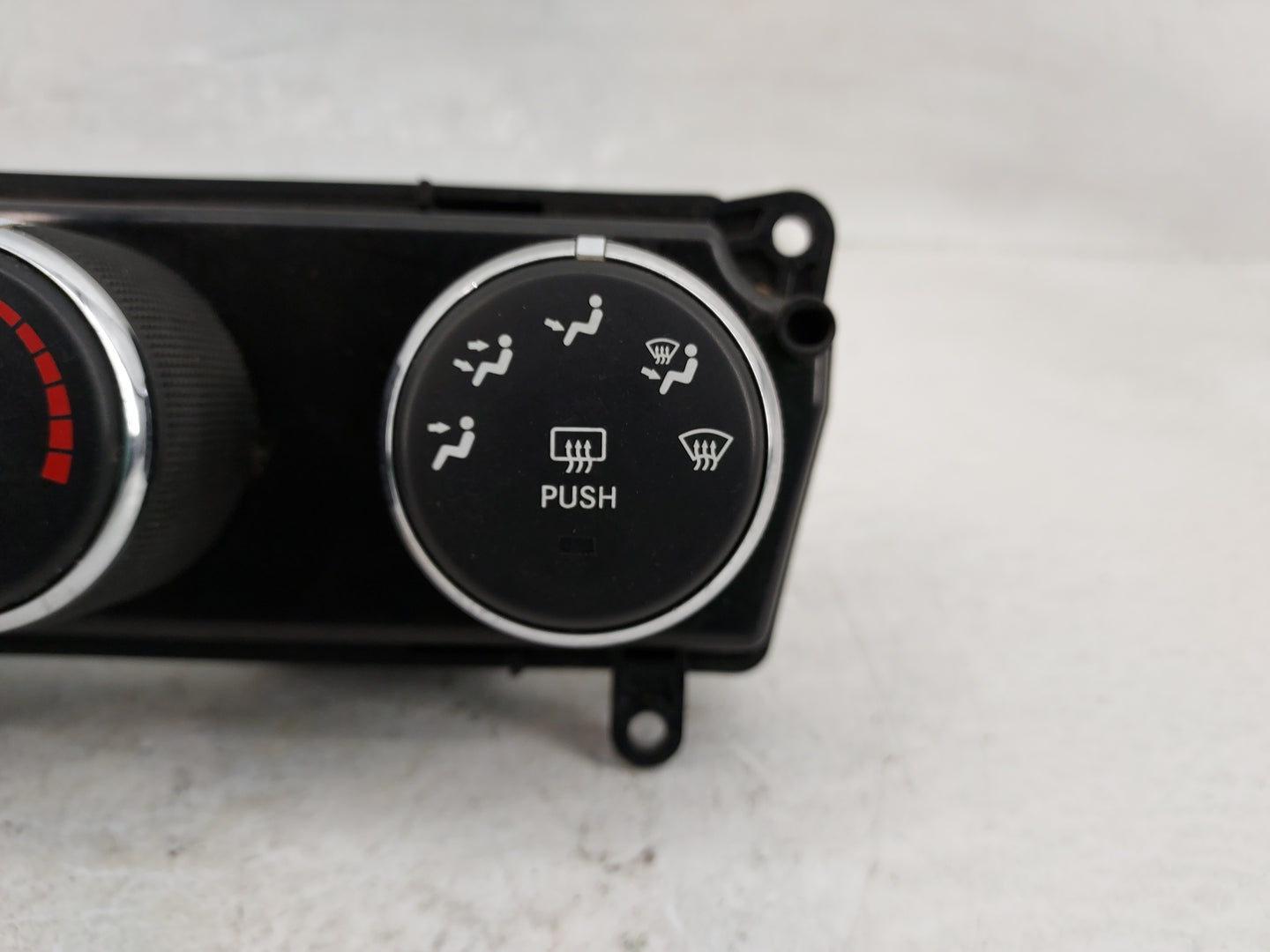 0 Dodge Journey Climate Control Module Temperature AC/Heater Replacement Fits OEM Used Auto Parts - Oemusedautoparts1.com