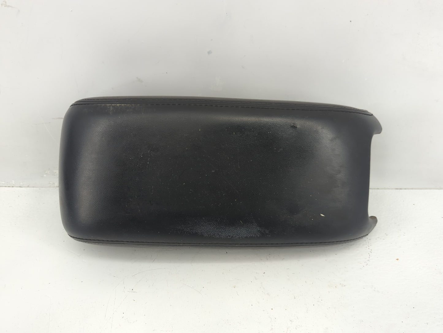 2009-2011 Dodge Journey Center Console Armrest Cover Lid Fits Fits 2009 2010 2011 OEM Used Auto Parts - Oemusedautoparts1.co