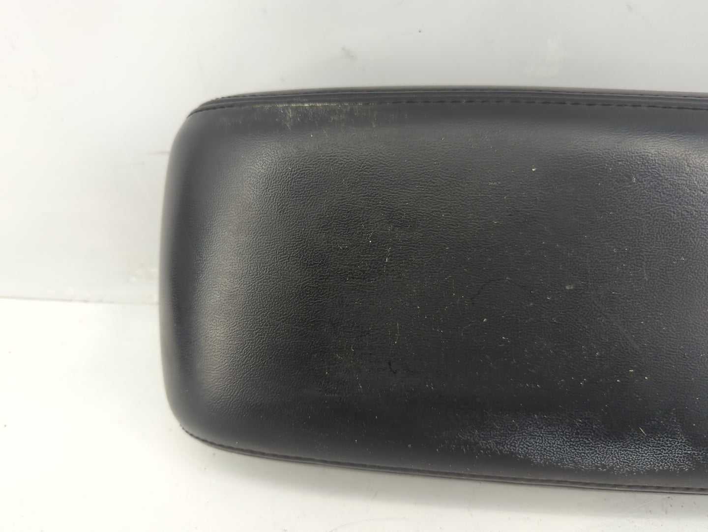 2009-2011 Dodge Journey Center Console Armrest Cover Lid Fits Fits 2009 2010 2011 OEM Used Auto Parts - Oemusedautoparts1.co