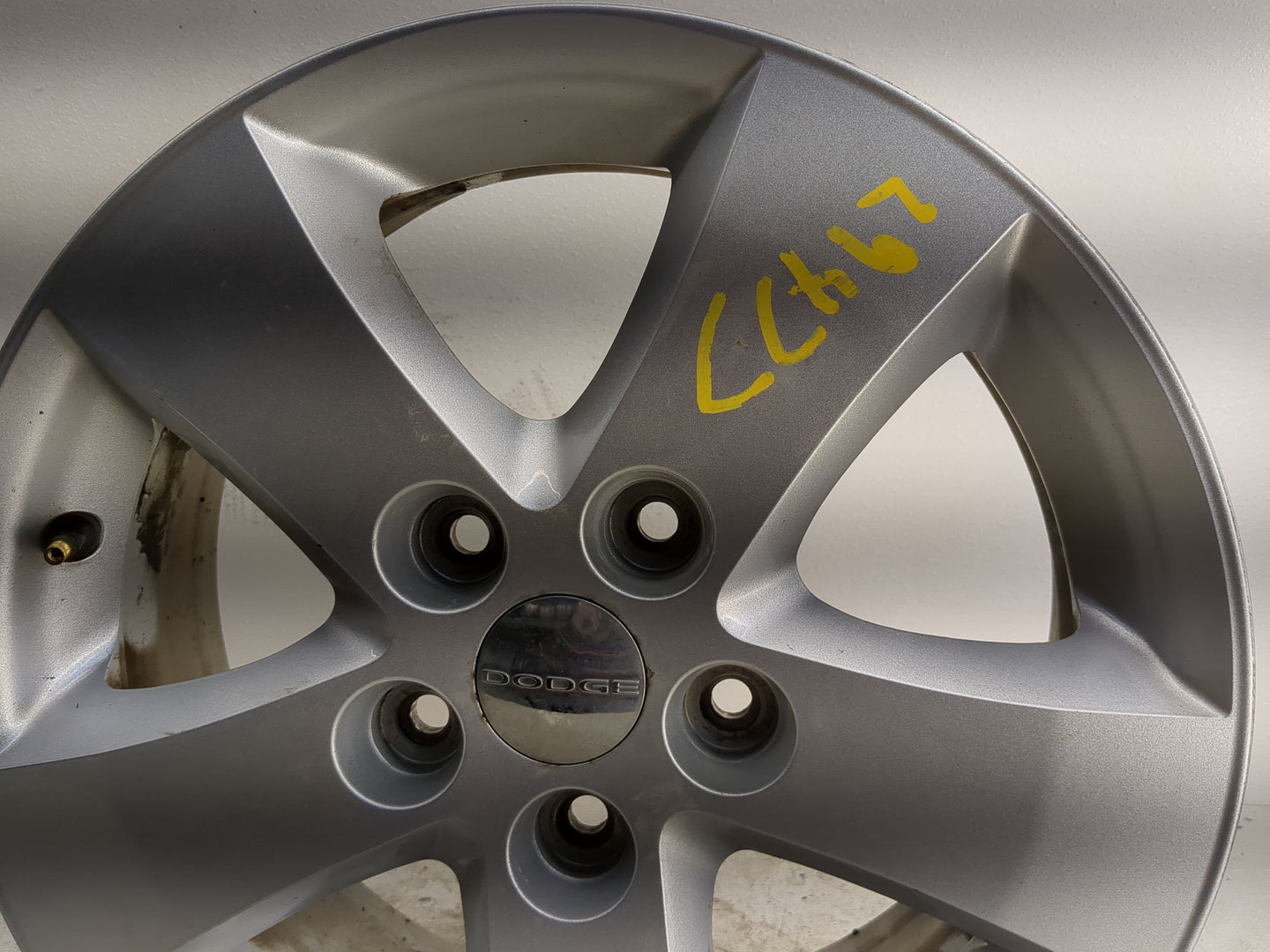 2009-2010 Dodge Journey Oem Wheel Rim - Oemusedautoparts1.com
