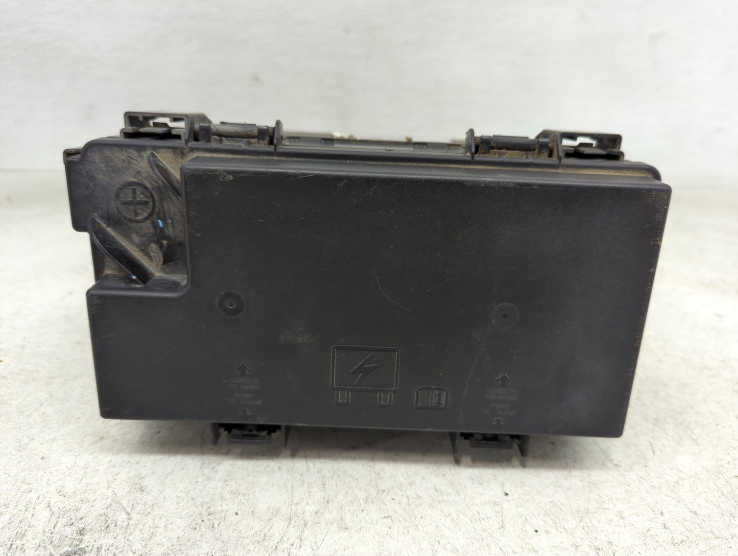 Dodge Journey Fusebox Fuse Box Relay Module Tipm - Oemusedautoparts1.com