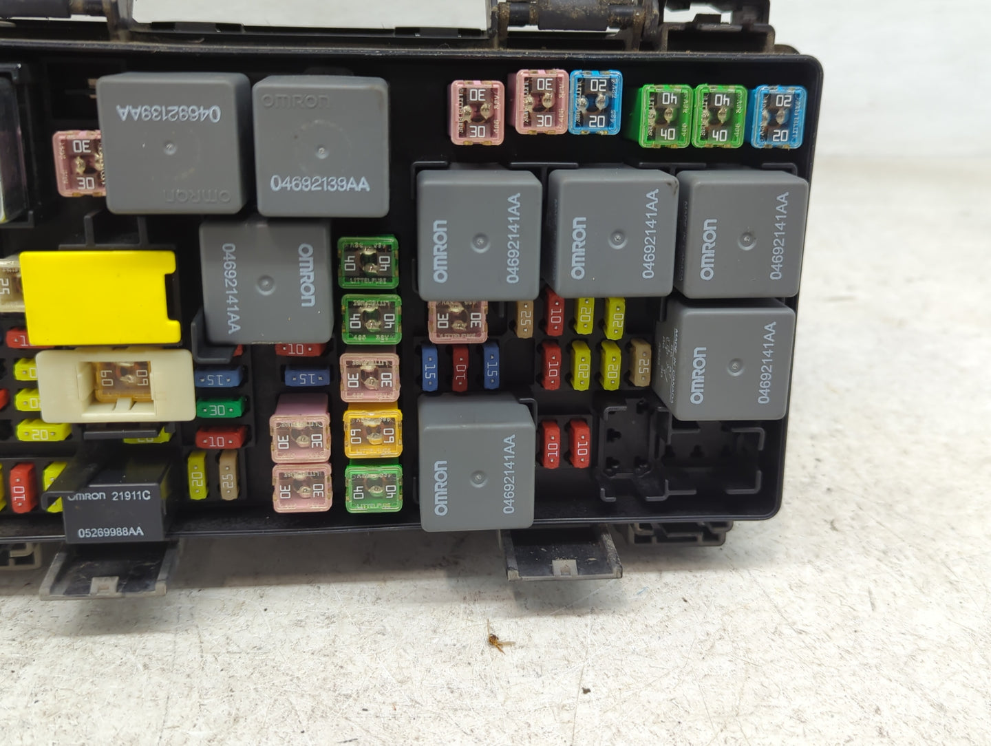 Dodge Journey Fusebox Fuse Box Relay Module Tipm - Oemusedautoparts1.com