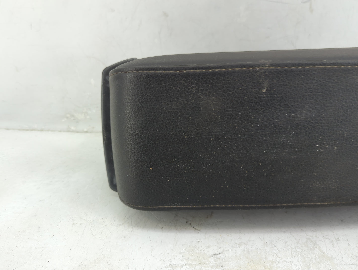 2009-2011 Dodge Journey Center Console Armrest Cover Lid Fits Fits 2009 2010 2011 OEM Used Auto Parts - Oemusedautoparts1.co