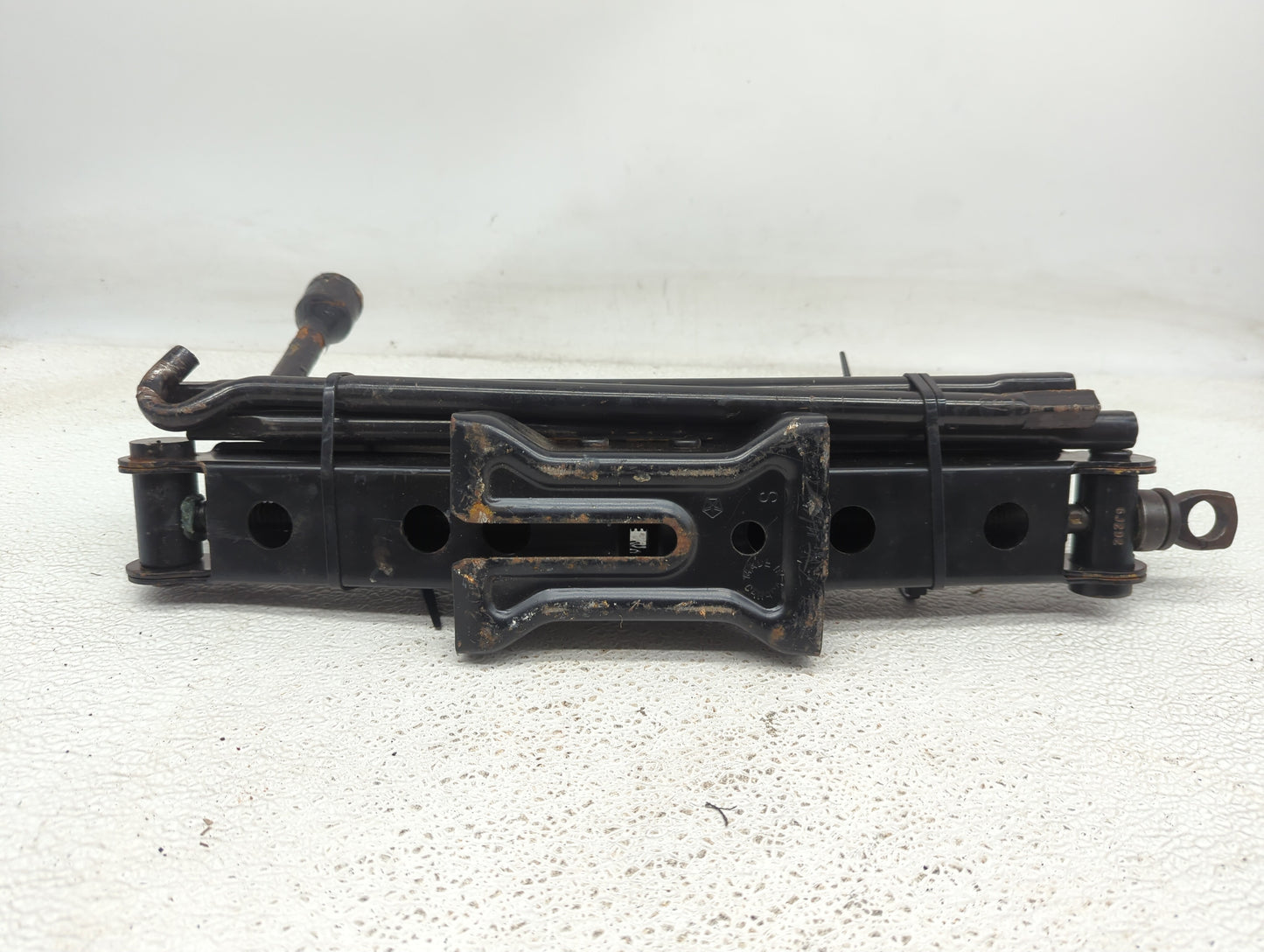 2007 Dodge Nitro Spare Scissor Car Jack 1074245 - Oemusedautoparts1.com