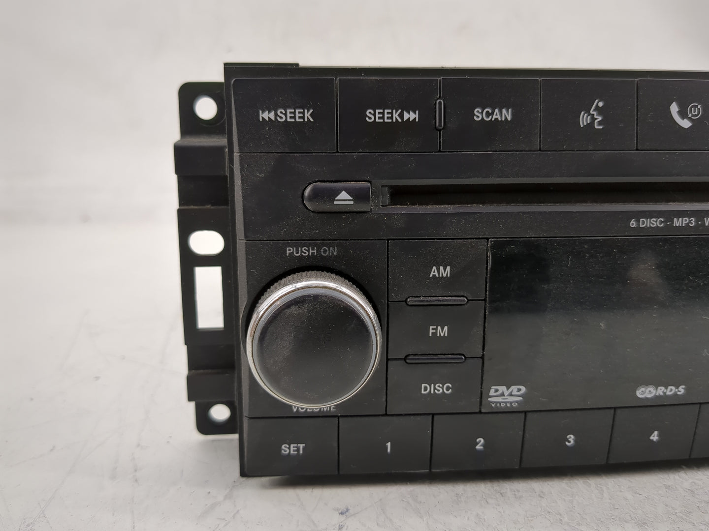 2007 Dodge Nitro Radio AM FM Cd Player Receiver Replacement Fits OEM Used Auto Parts - Oemusedautoparts1.com