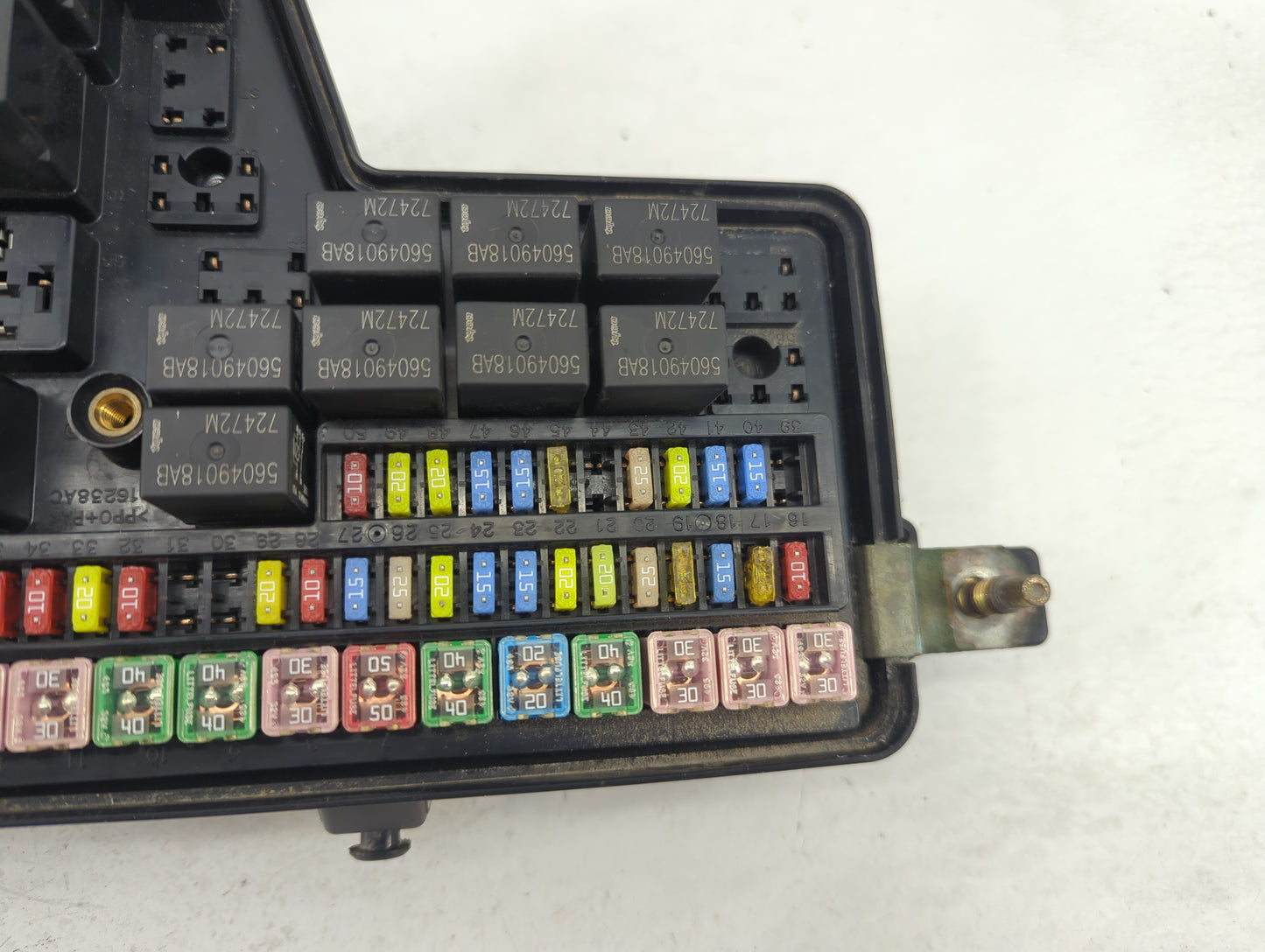 2002-2005 Dodge Ram 1500 Fusebox Fuse Box Panel Relay Module Fits Fits 2002 2003 2004 2005 OEM Used Auto Parts - Oemusedauto