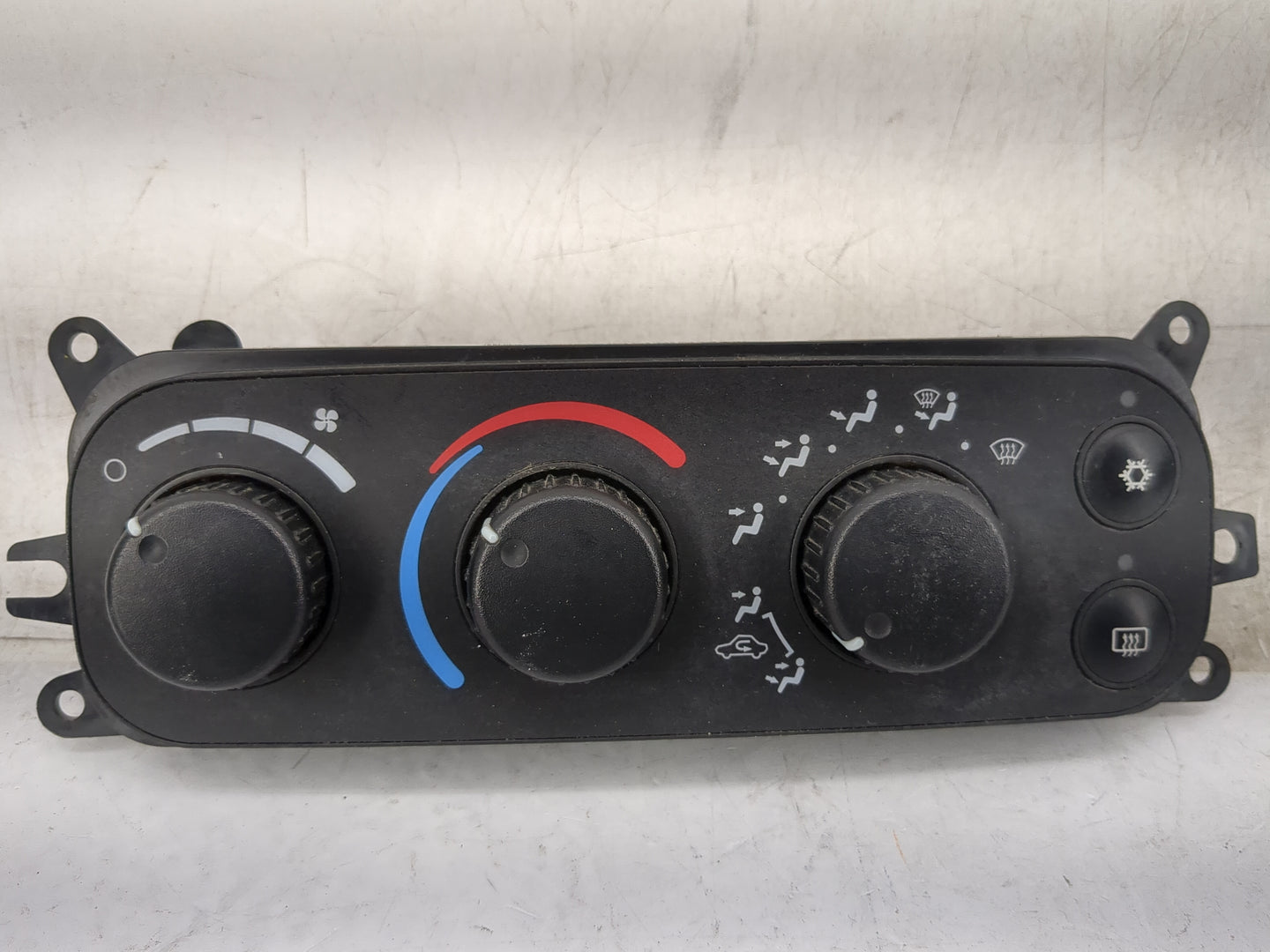 2003-2005 Dodge Ram 1500 Climate Control Module Temperature AC/Heater Replacement Fits Fits 2003 2004 2005 OEM Used Auto Par