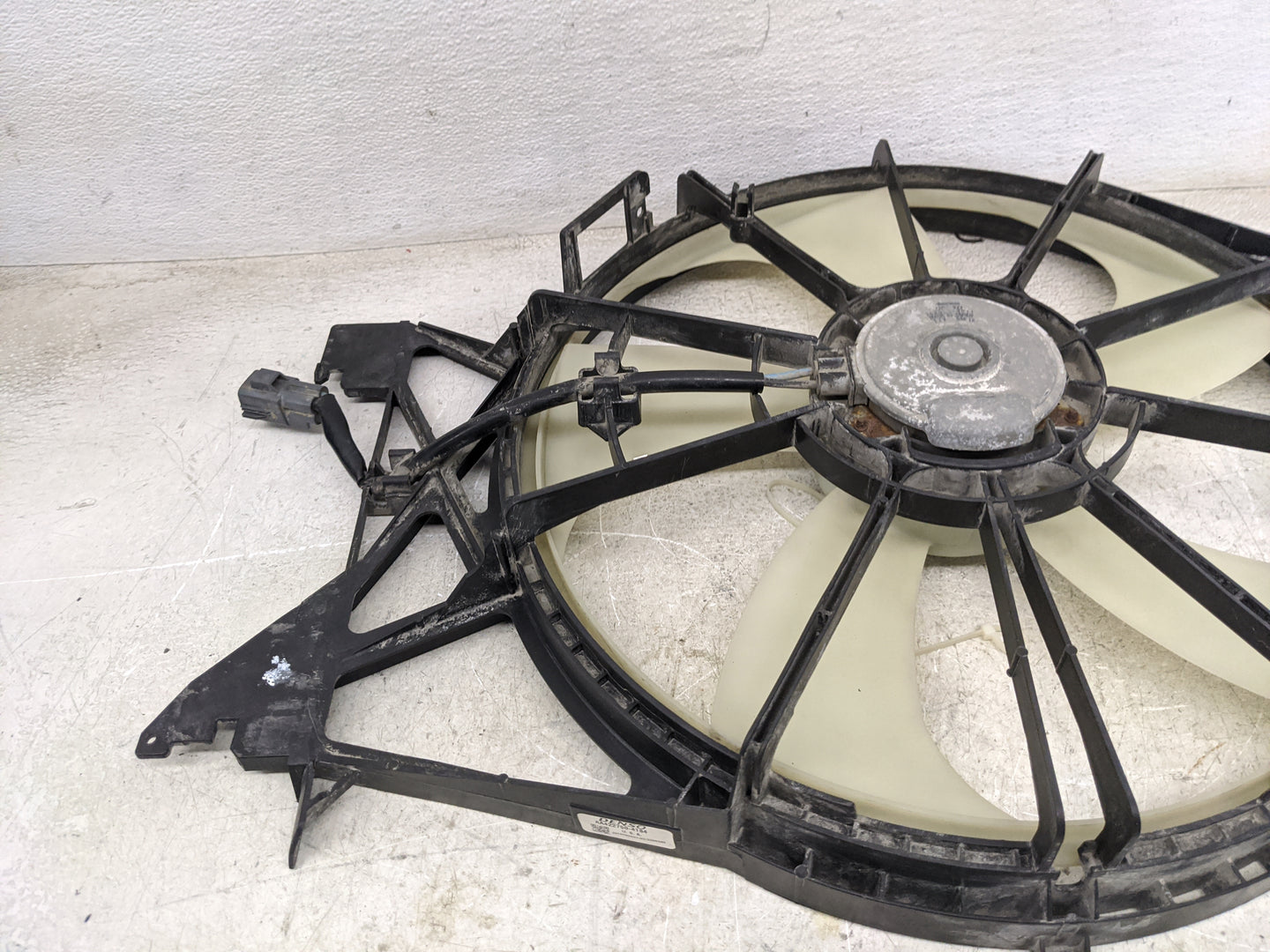 0 Dodge Ram 1500 Electric Radiator Cooling Fan Motor Assembly Fits Fits 211 2012 2013 2014 2015 2016 2017 2018 2019 2020 202