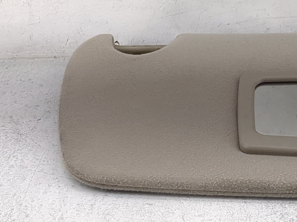 2004-2005 Dodge Ram 1500 Sun Visor Shade Replacement Driver Left Mirror Fits Fits 2004 2005 OEM Used Auto Parts - Oemusedaut