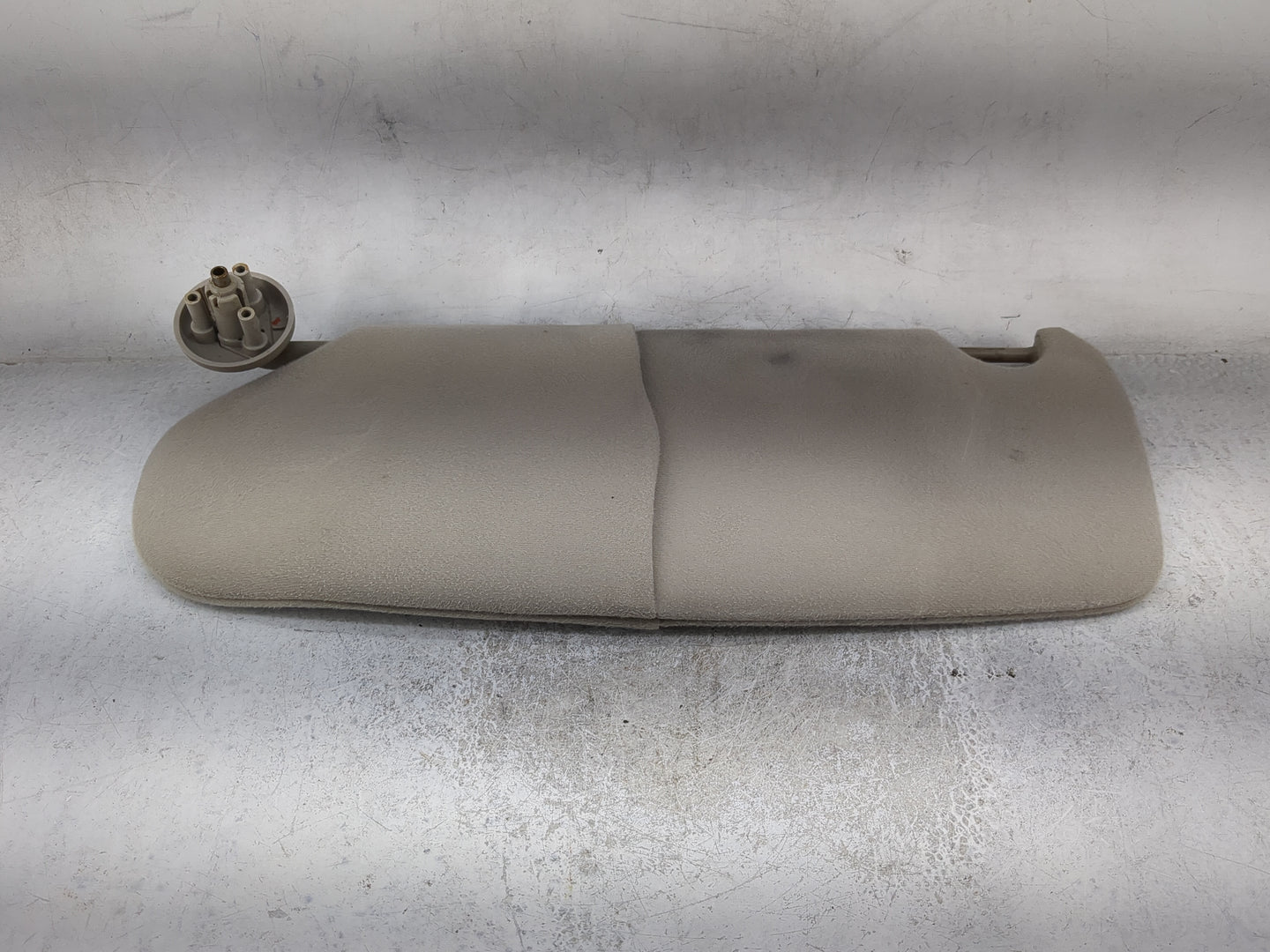 2004-2005 Dodge Ram 1500 Sun Visor Shade Replacement Passenger Right Mirror Fits Fits 2004 2005 OEM Used Auto Parts - Oemuse