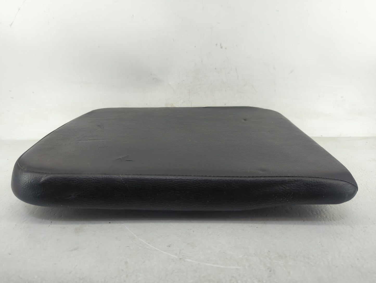 2006-2008 Dodge Ram 1500 Center Console Armrest Cover Lid Fits Fits 2006 2007 2008 2009 OEM Used Auto Parts - Oemusedautopar