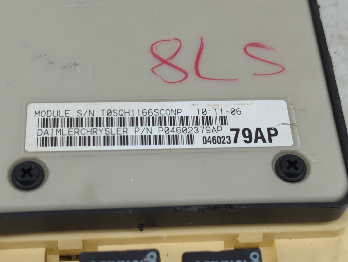 2003-2006 Dodge Stratus Body Control Module Bcm Inner Cabin Fuse Box - Oemusedautoparts1.com