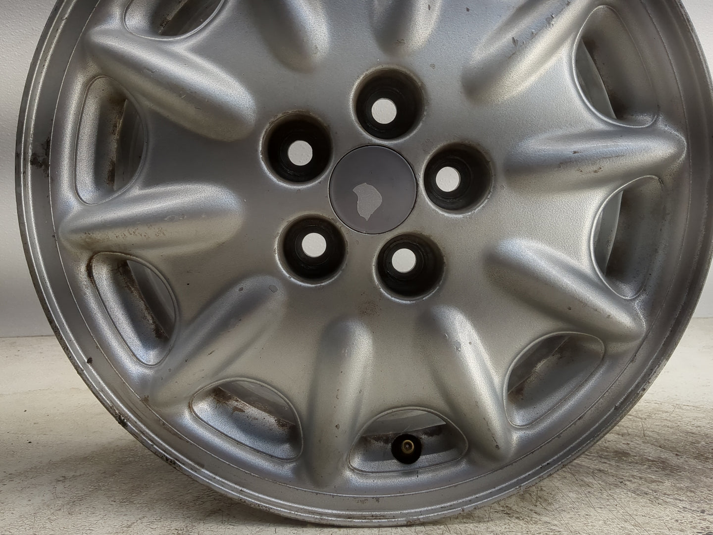 1995-1998 Dodge Stratus Oem Wheel Rim - Oemusedautoparts1.com