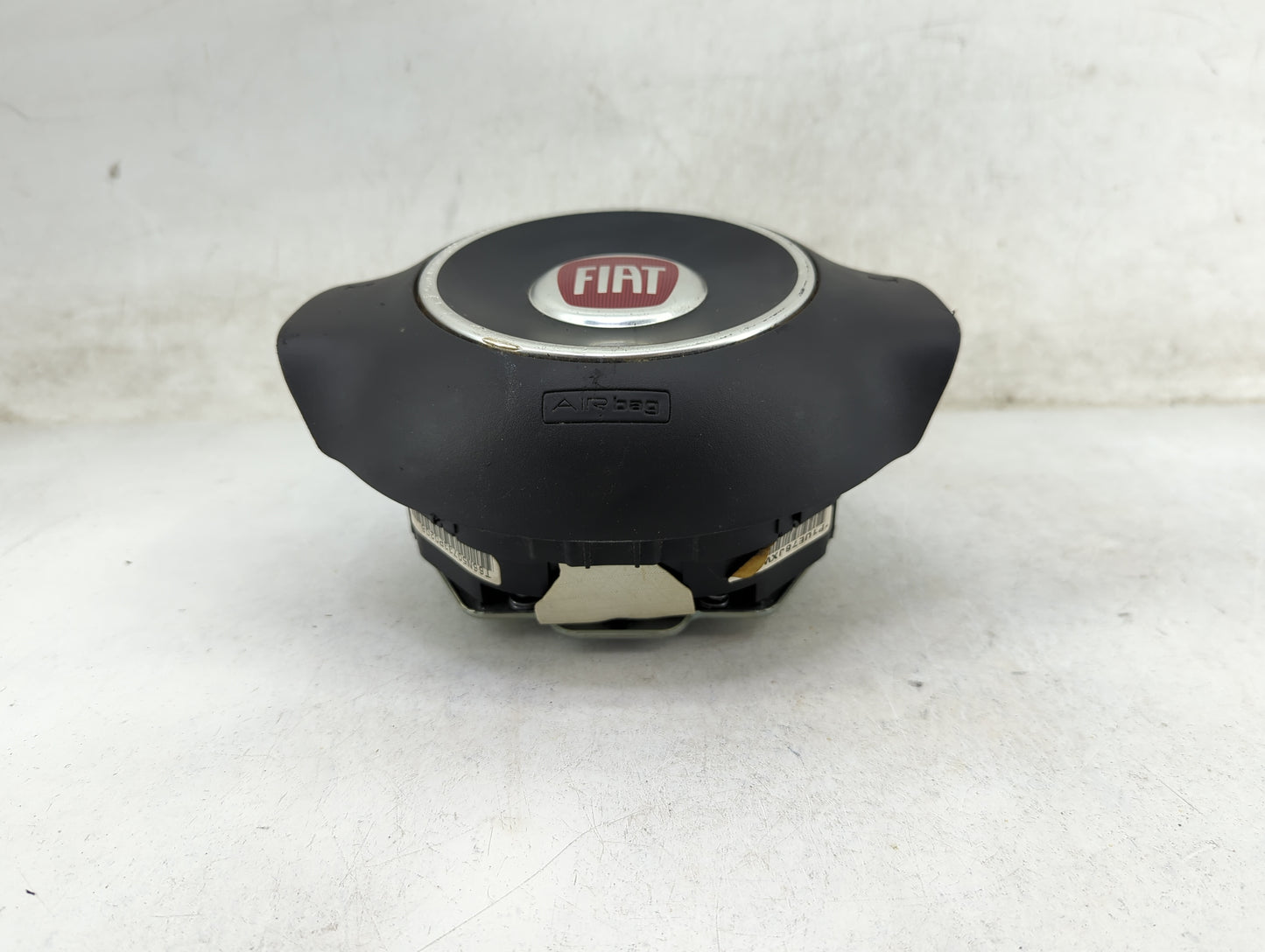 2012-2017 Fiat 500 Air Bag Driver Left Steering Wheel Mounted 5024327 - Oemusedautoparts1.com