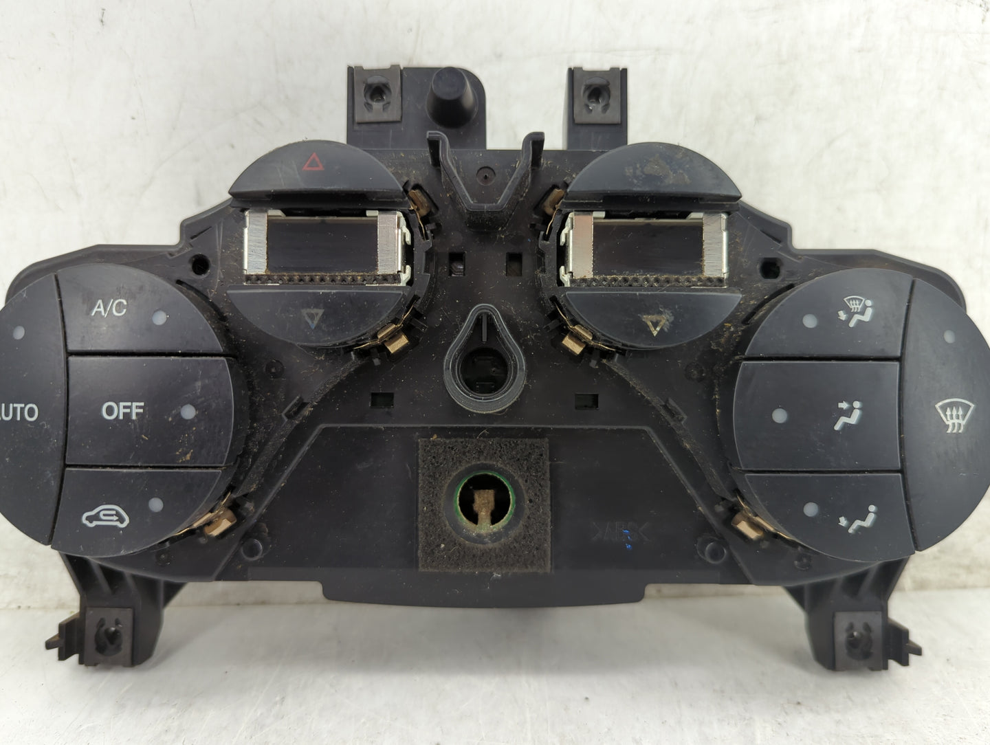2012-2017 Fiat 500 Climate Control Module Temperature AC/Heater Replacement Fits Fits 2012 2013 2014 2015 2016 2017 OEM Used