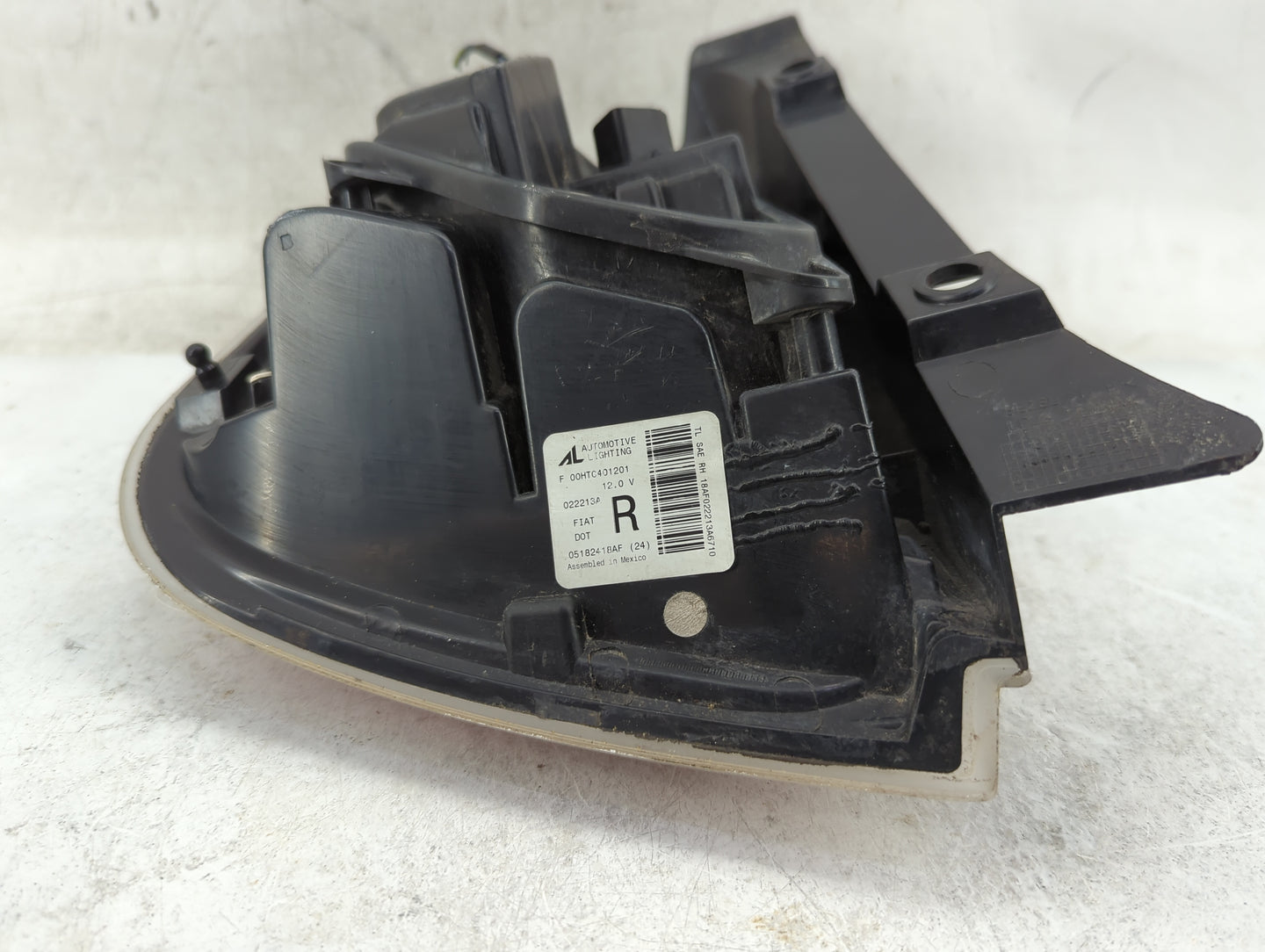 2012-2017 Fiat 500 Tail Light Assembly Passenger Right OEM Fits Fits 2012 2013 2014 2015 2016 2017 OEM Used Auto Parts - Oem