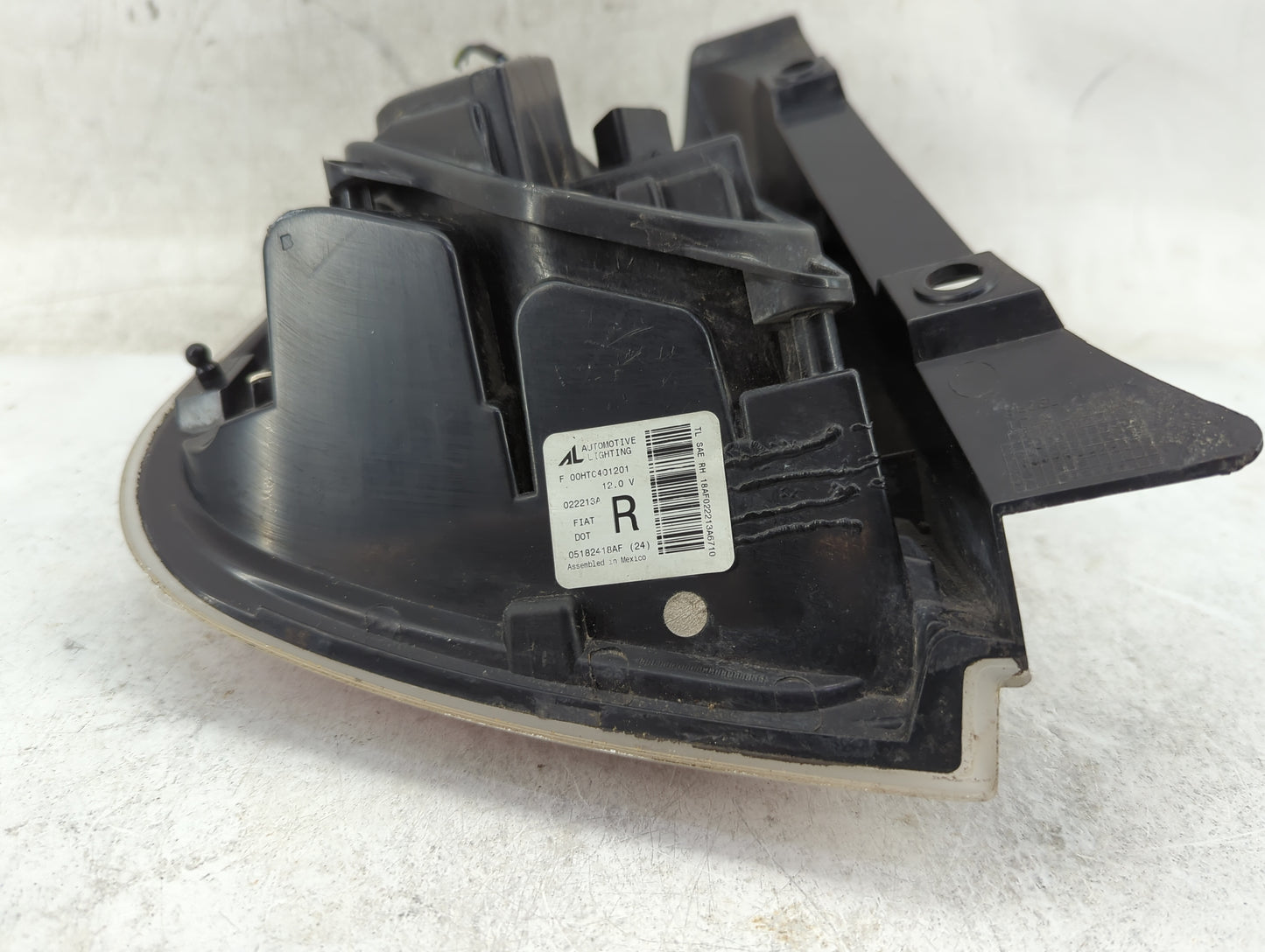 2012-2017 Fiat 500 Tail Light Assembly Passenger Right OEM Fits Fits 2012 2013 2014 2015 2016 2017 OEM Used Auto Parts - Oem