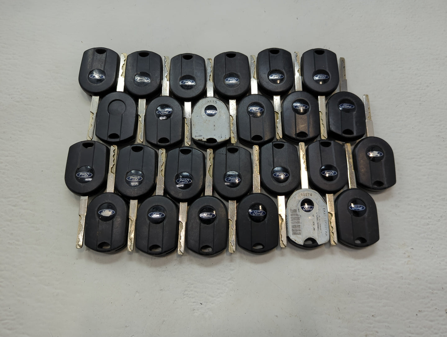 Lot of 25 Ford Keyless Entry Remote Fob OUCD6000022 MIXED PART NUMBERS - Oemusedautoparts1.com