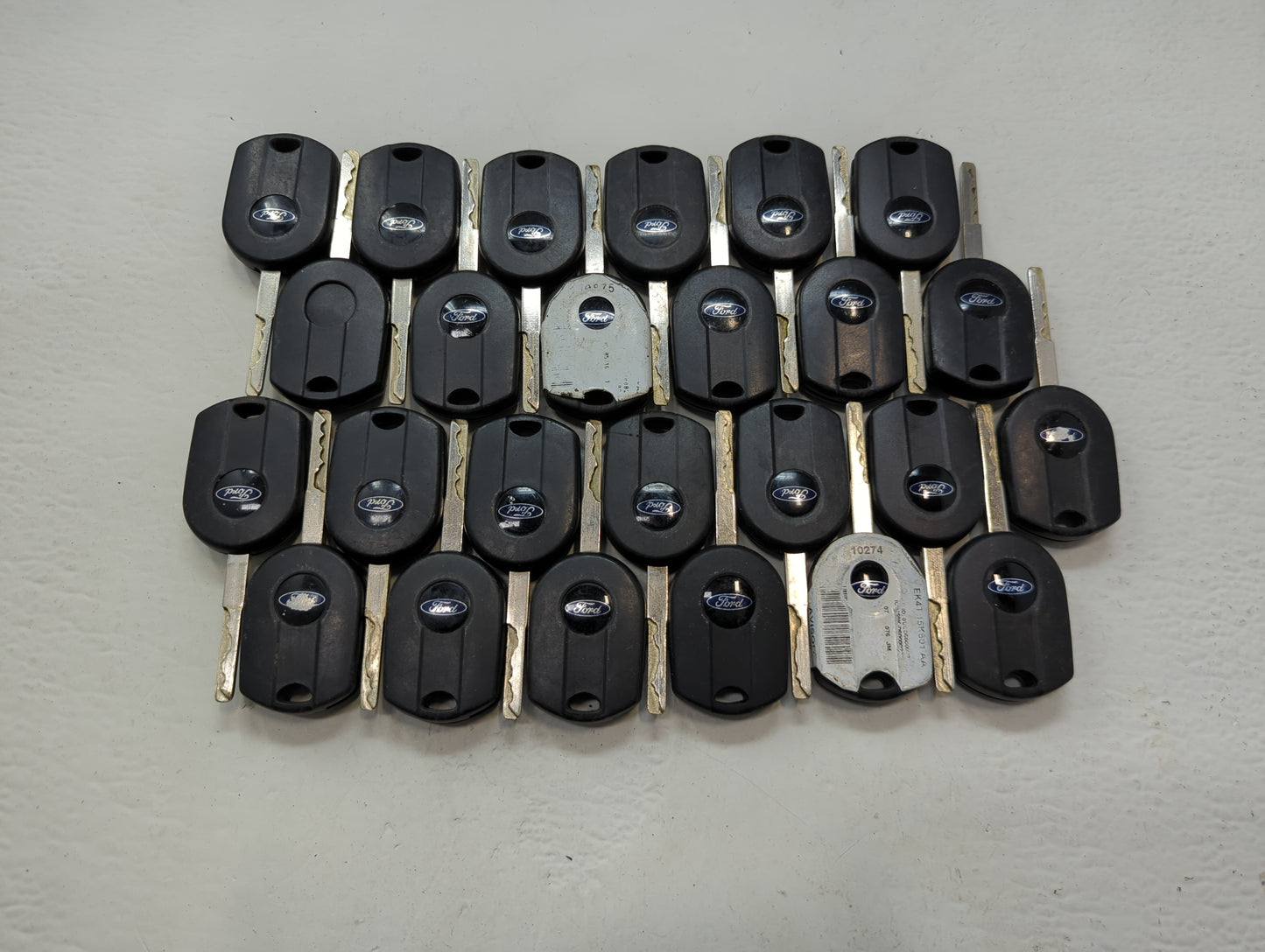 Lot of 25 Ford Keyless Entry Remote Fob OUCD6000022 MIXED PART NUMBERS - Oemusedautoparts1.com
