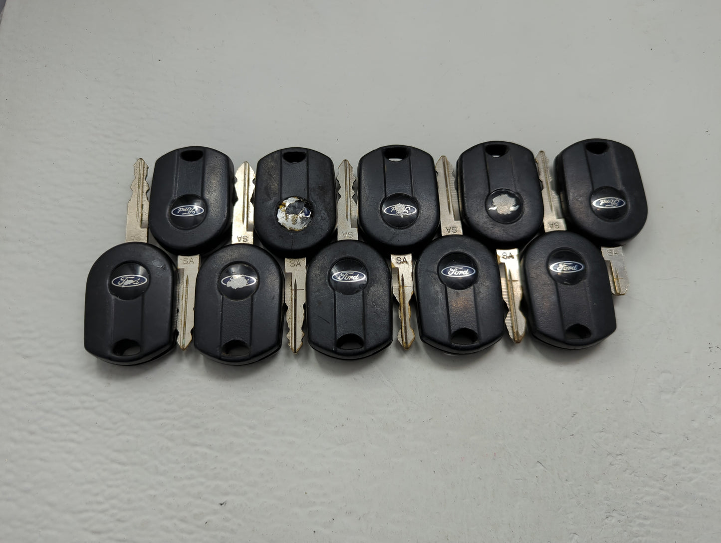 Lot of 10 Ford Keyless Entry Remote Fob MIXED FCC IDS MIXED PART NUMBERS - Oemusedautoparts1.com