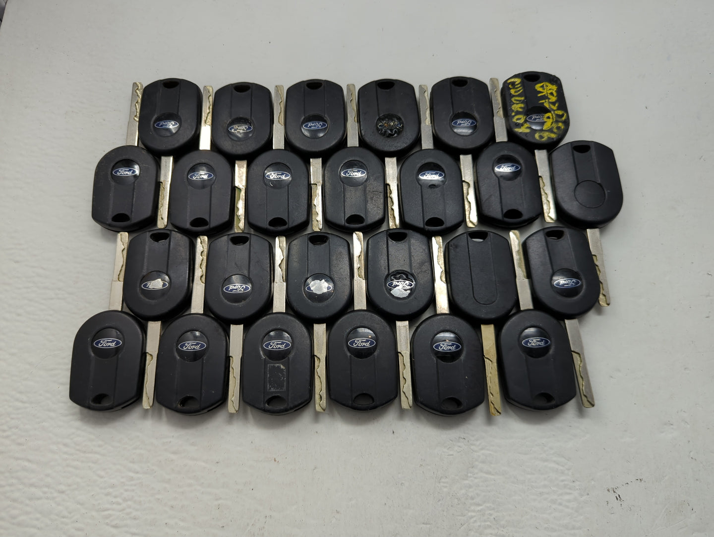 Lot of 25 Ford Keyless Entry Remote Fob OUCD6000022 - Oemusedautoparts1.com