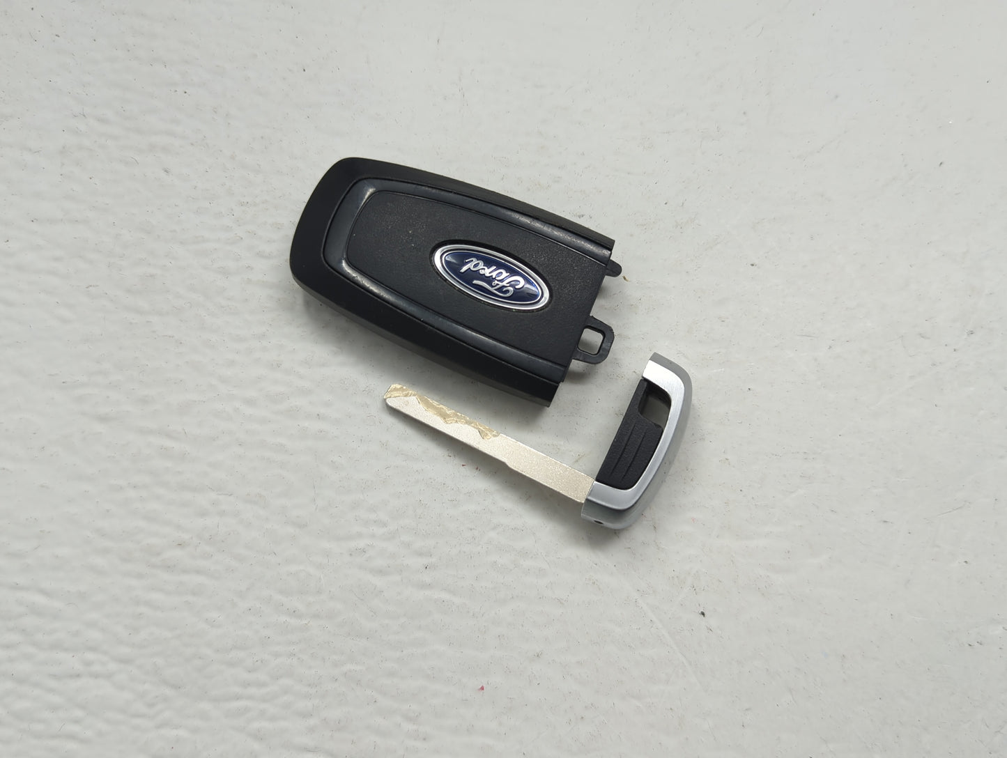 Ford Keyless Entry Remote Fob M3N-A2C931426 JR3T-15K601-BC 5 buttons - Oemusedautoparts1.com