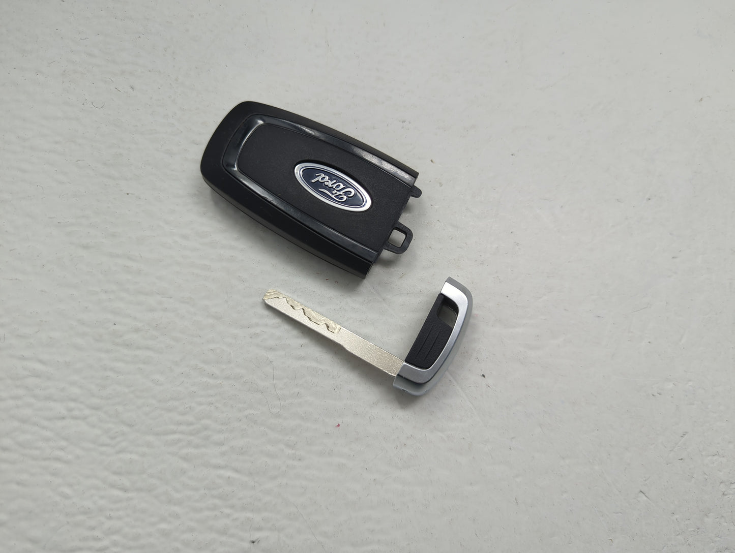 Ford Keyless Entry Remote Fob M3N-A2C931423 HS7T-15K601-AE1 4 buttons - Oemusedautoparts1.com
