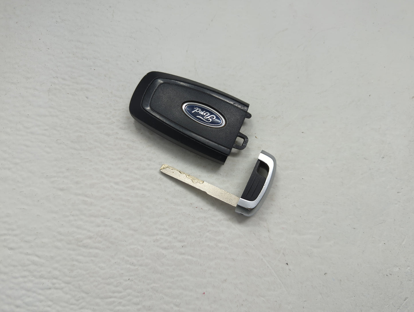 Ford Keyless Entry Remote Fob M3N-A2C931426 HS7T-15K601-BB 5 buttons - Oemusedautoparts1.com