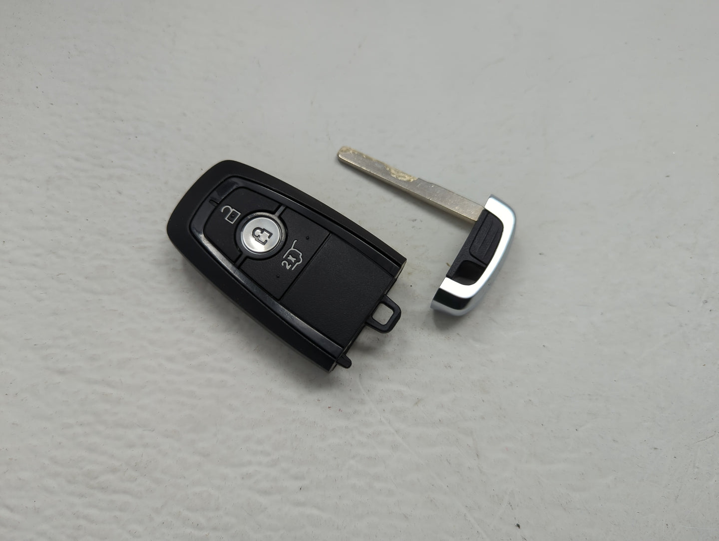 Ford Keyless Entry Remote Fob JL1T-15K601-DC 3 buttons - Oemusedautoparts1.com