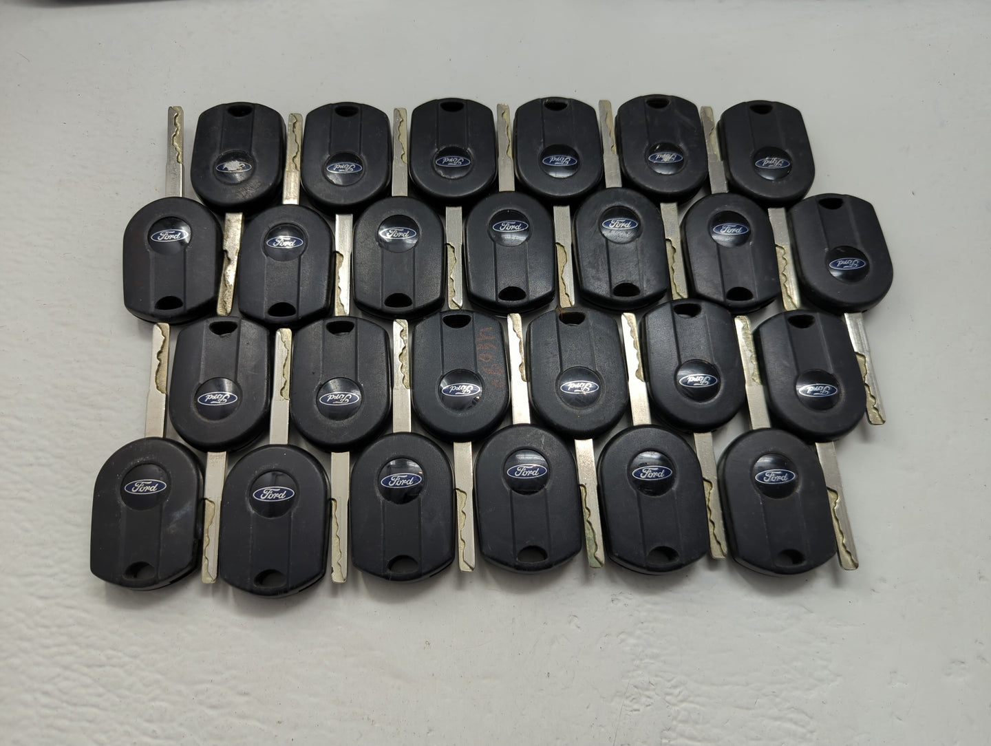Lot of 25 Ford Keyless Entry Remote Fob OUCD6000022 MIXED PART NUMBERS - Oemusedautoparts1.com