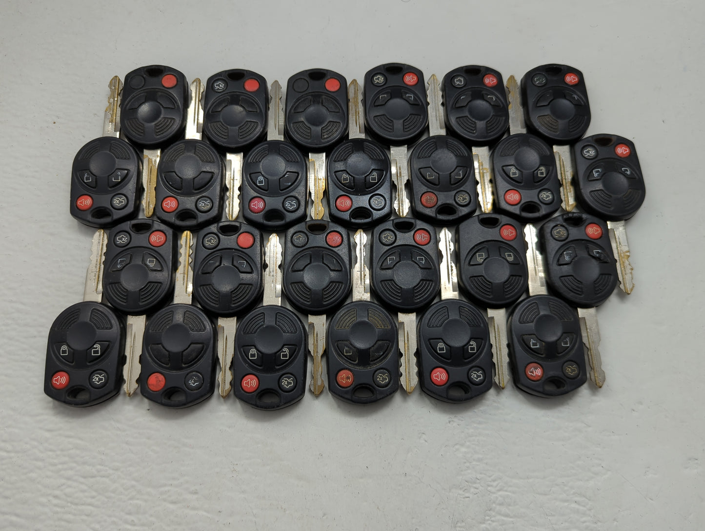 Lot of 25 Ford Keyless Entry Remote Fob OUCD6000022 | CWTWB1U722 MIXED - Oemusedautoparts1.com