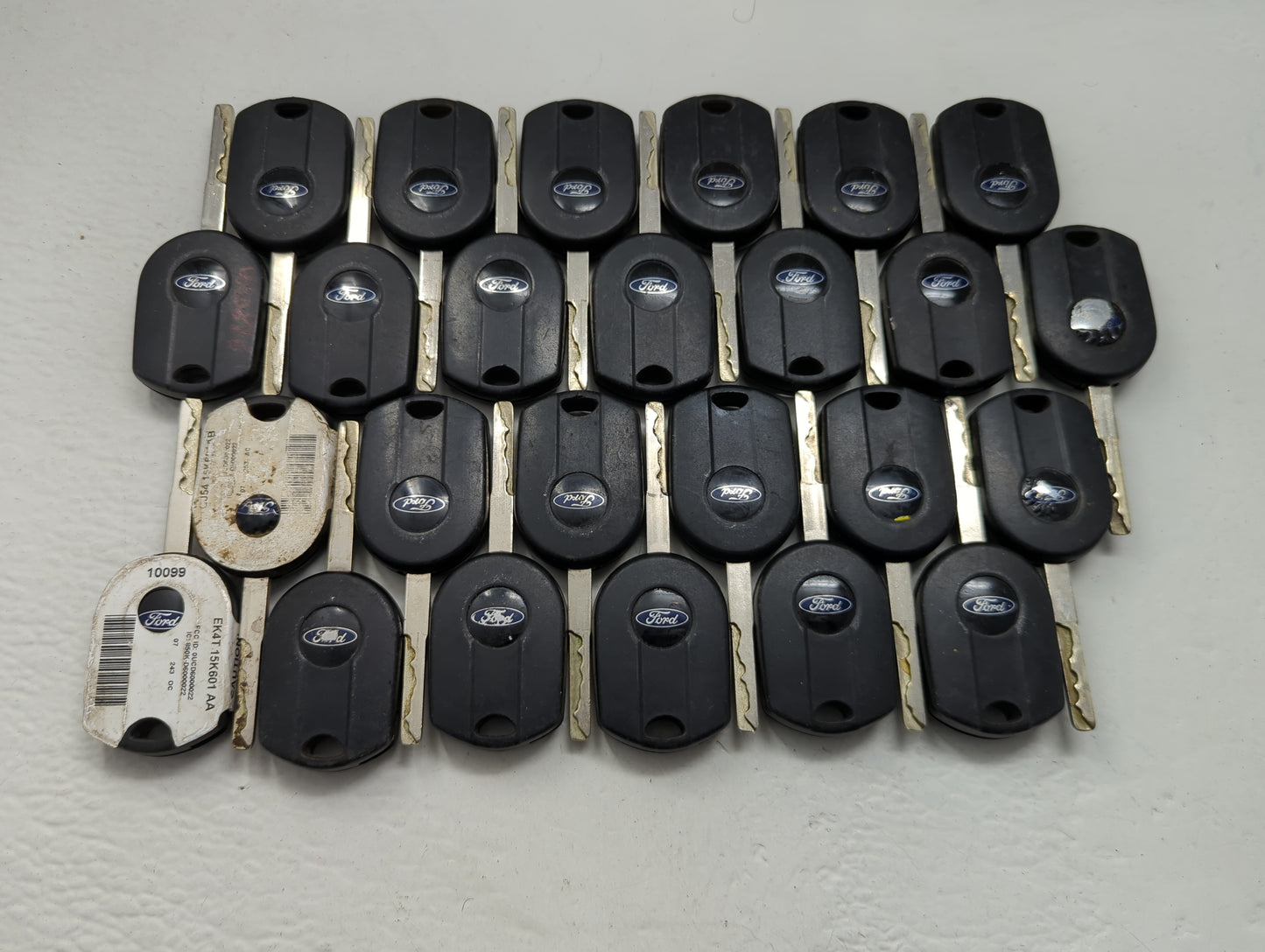 Lot of 25 Ford Keyless Entry Remote Fob OUCD6000022 MIXED PART NUMBERS - Oemusedautoparts1.com