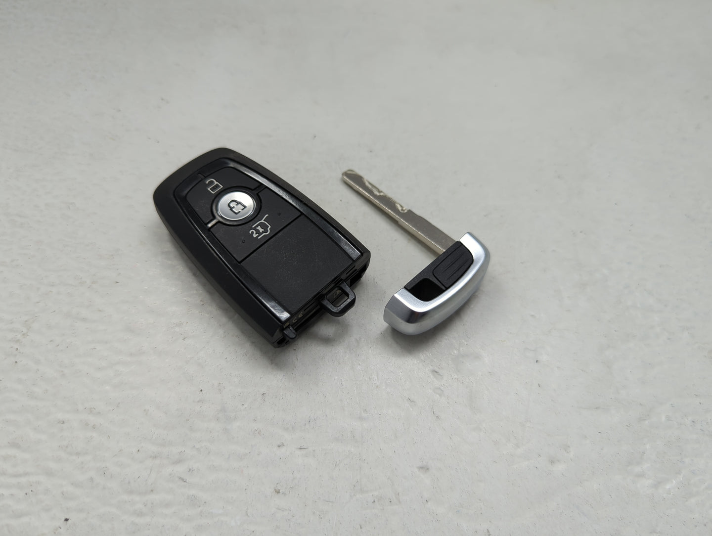 Ford Keyless Entry Remote Fob A2C15011500 JL1T-15K601-DA 3 buttons - Oemusedautoparts1.com