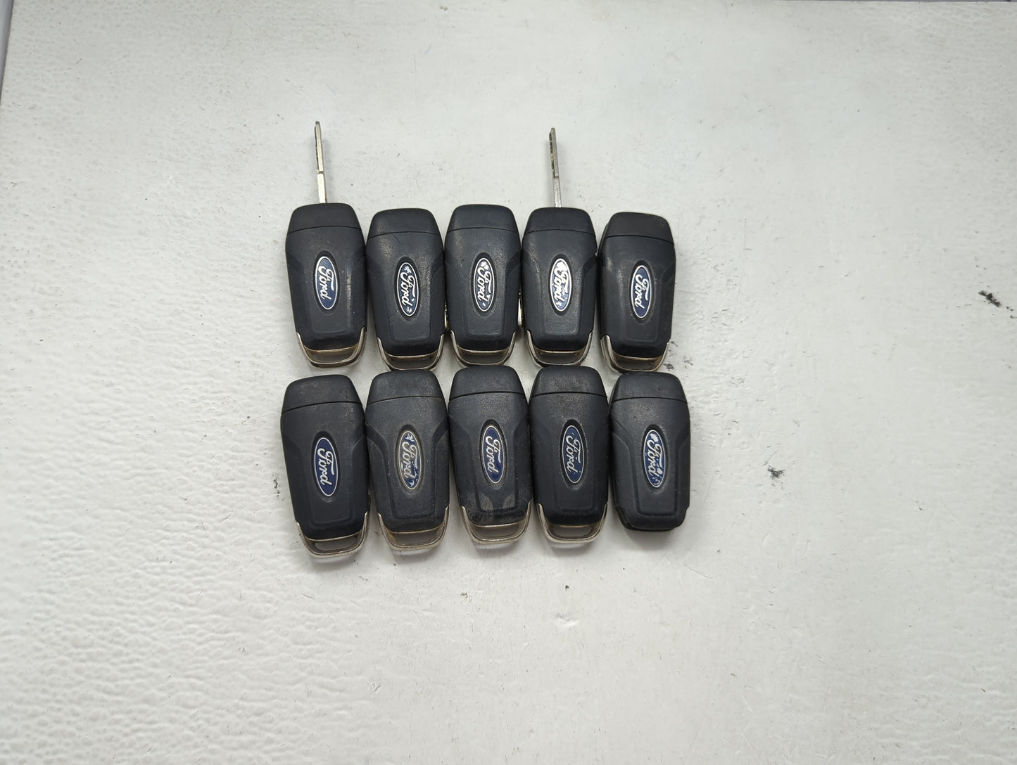 Lot of 10 Ford Keyless Entry Remote Fob MIXED FCC IDS MIXED PART NUMBERS 1476306 - Oemusedautoparts1.com