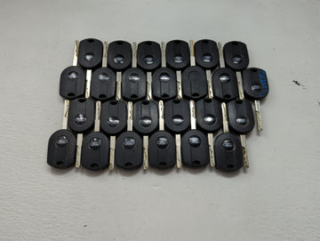 Lot of 25 Ford Keyless Entry Remote Fob MIXED FCC IDS 1476525