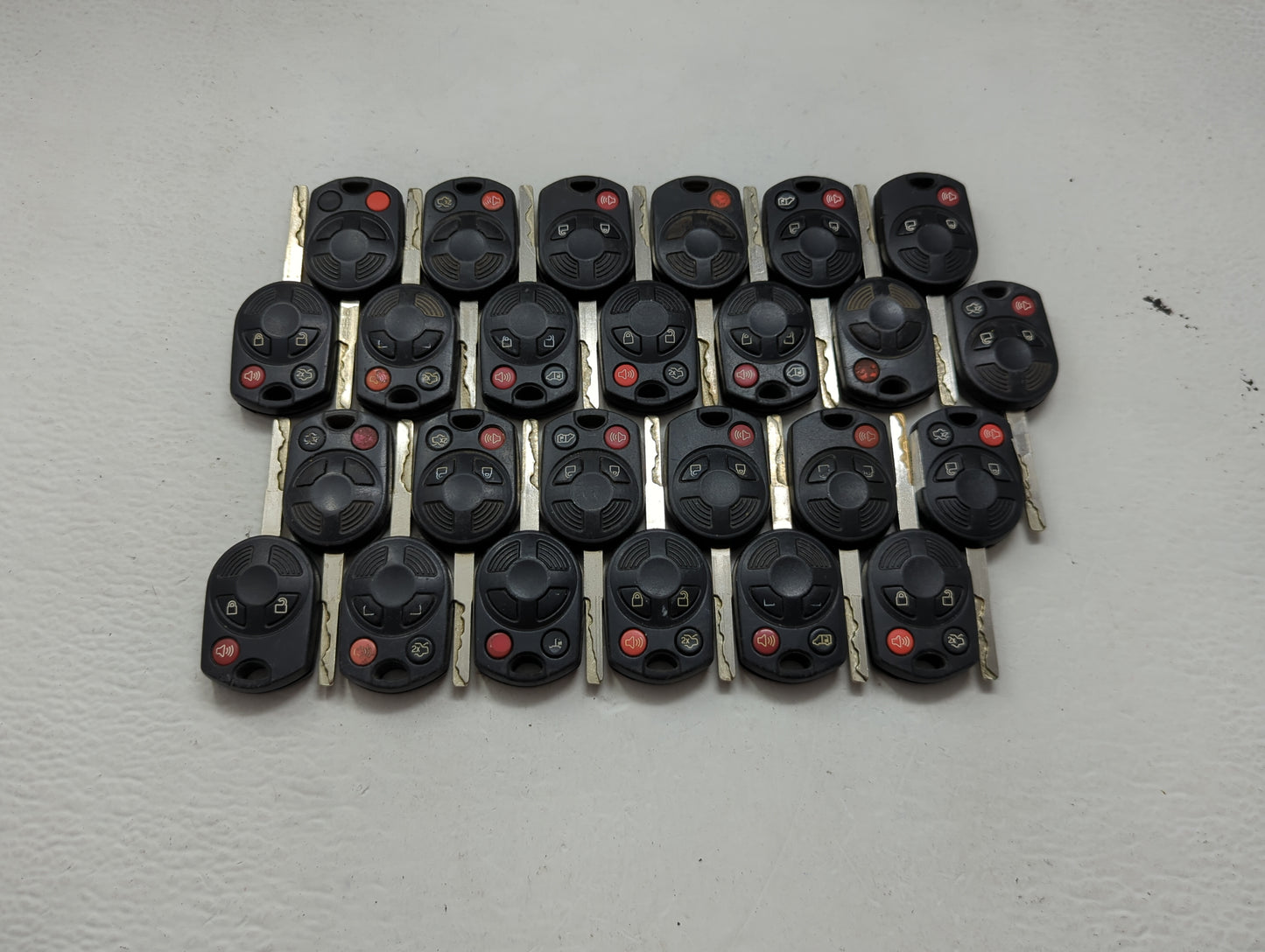 Lot of 25 Ford Keyless Entry Remote Fob MIXED FCC IDS 1476528 - Oemusedautoparts1.com