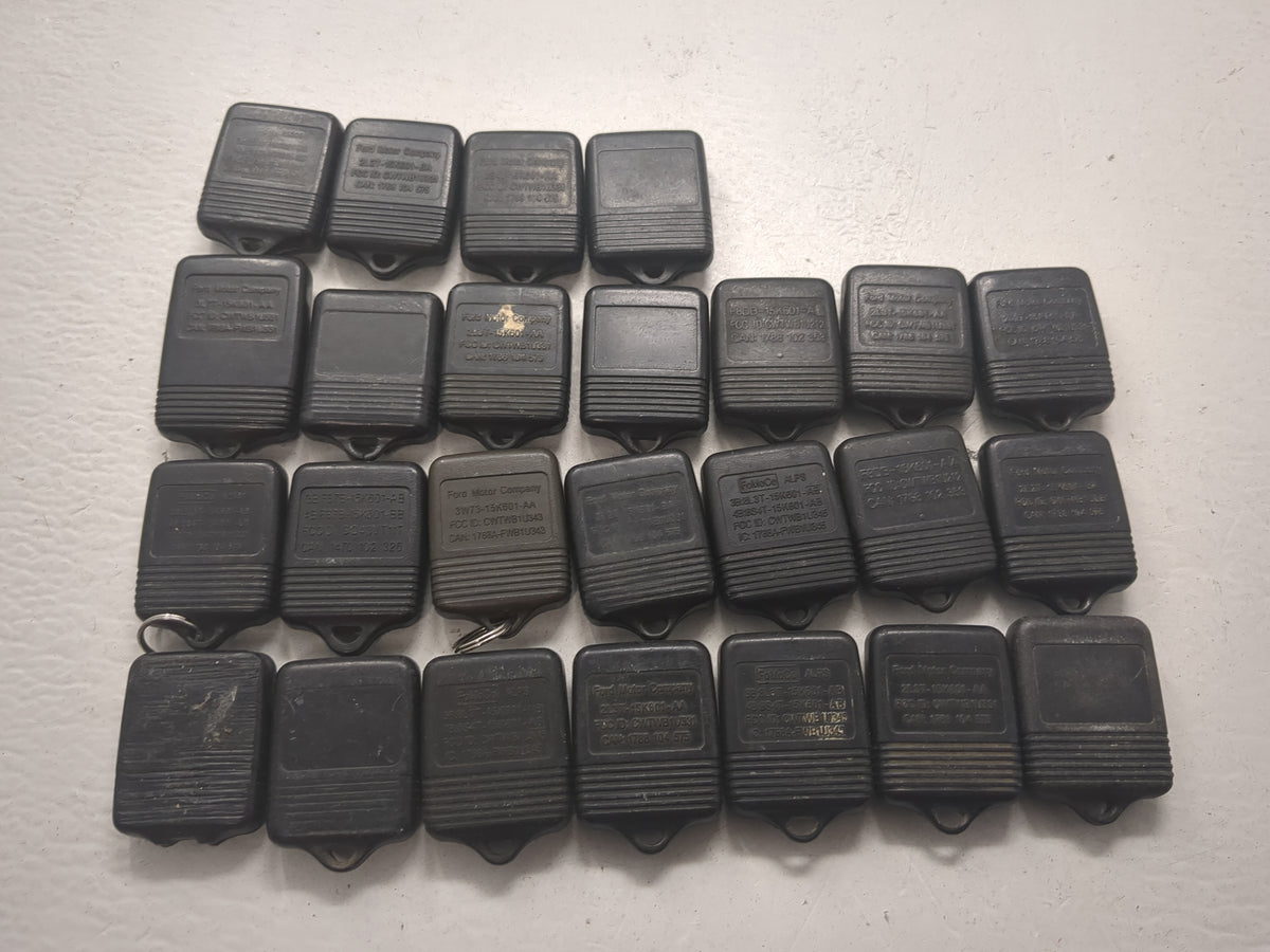 Lot of 25 Ford Keyless Entry Remote Fob 1520832 - Oemusedautoparts1.com