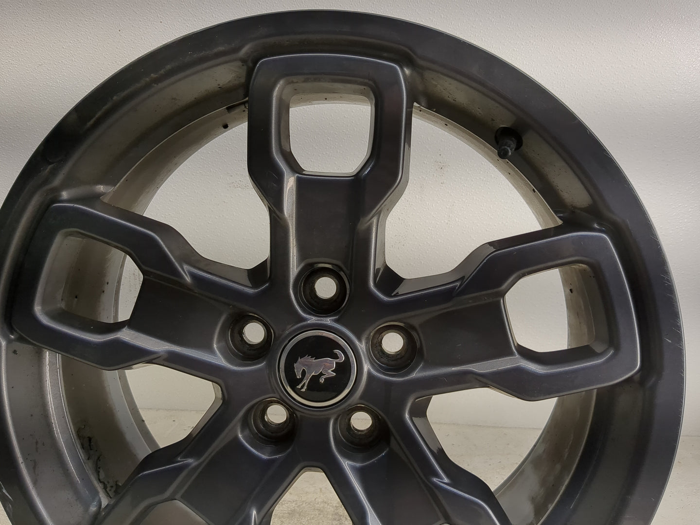 Ford Bronco Oem Wheel Rim 1293104 - Oemusedautoparts1.com