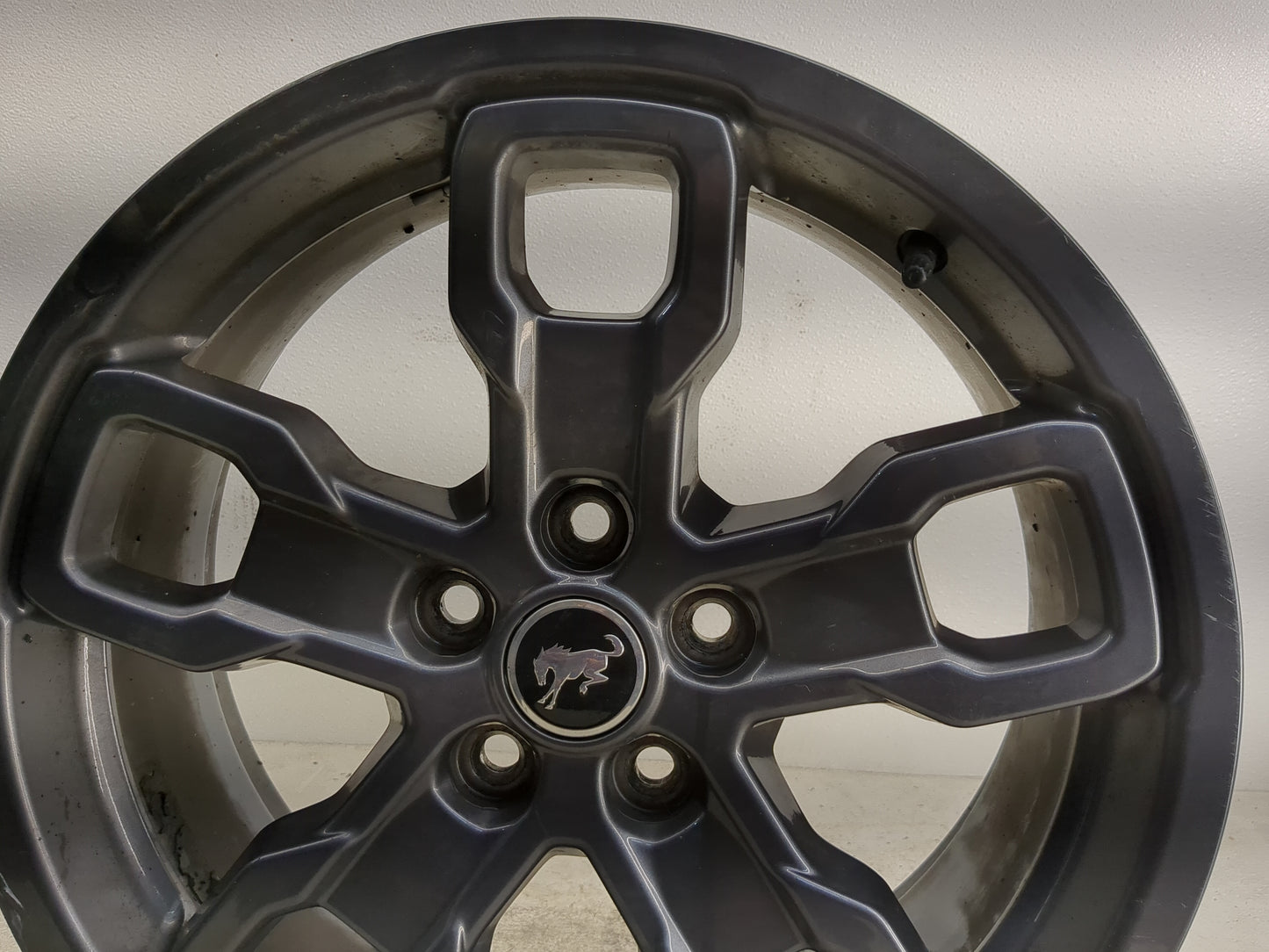 Ford Bronco Oem Wheel Rim 1293104 - Oemusedautoparts1.com