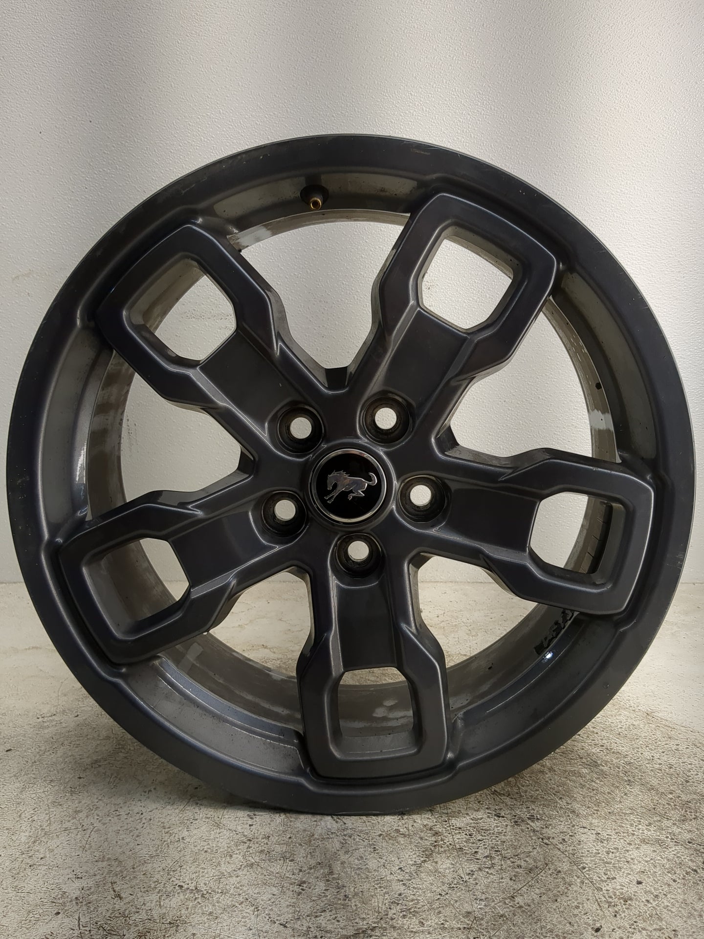 Ford Bronco Oem Wheel Rim - Oemusedautoparts1.com
