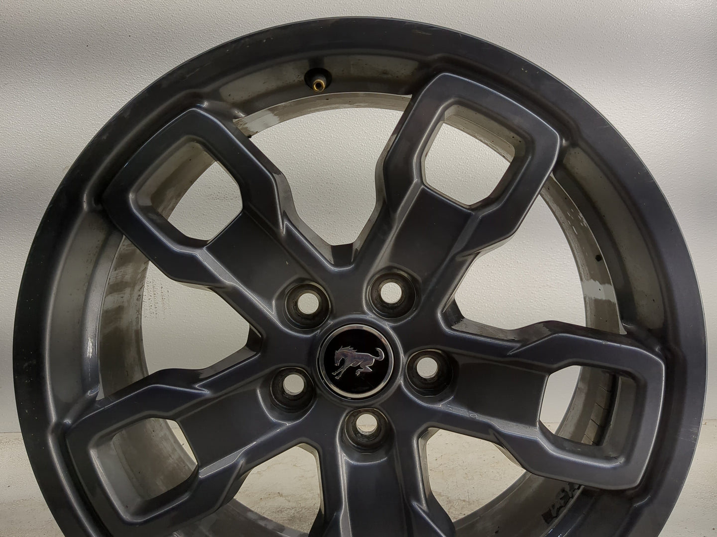 Ford Bronco Oem Wheel Rim - Oemusedautoparts1.com