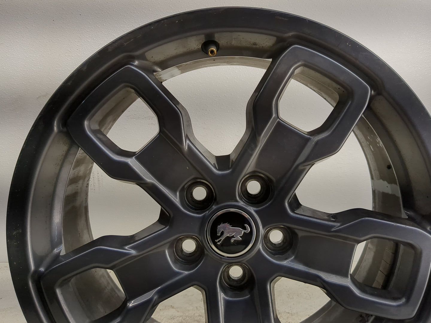Ford Bronco Oem Wheel Rim - Oemusedautoparts1.com